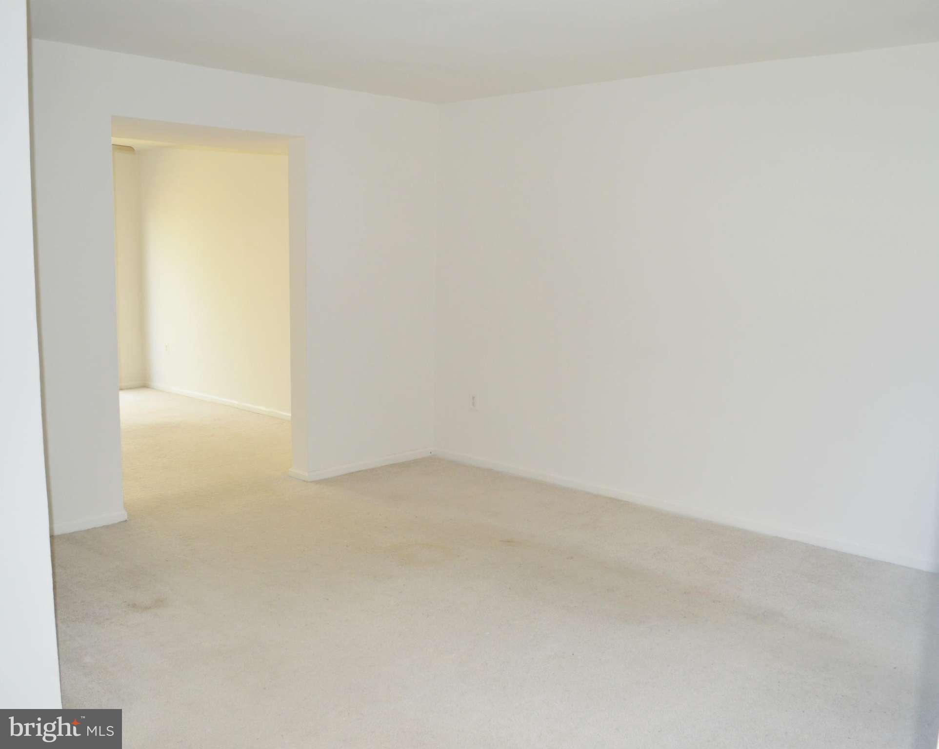 LAKE RIDGE - Residential Lease