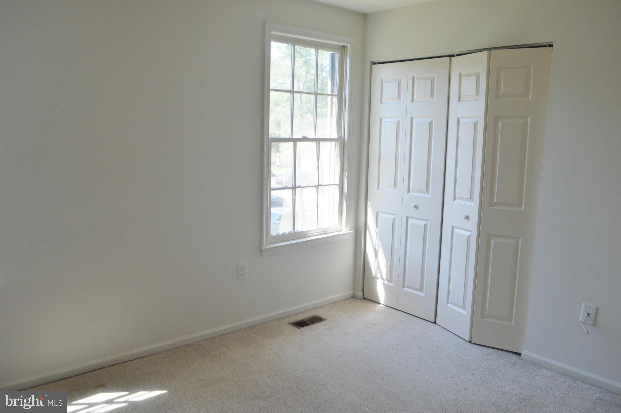 LAKE RIDGE - Residential Lease