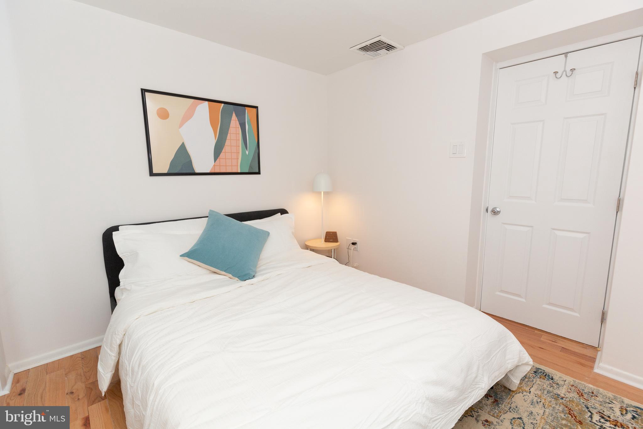 GRADUATE HOSPITAL - Residential Lease