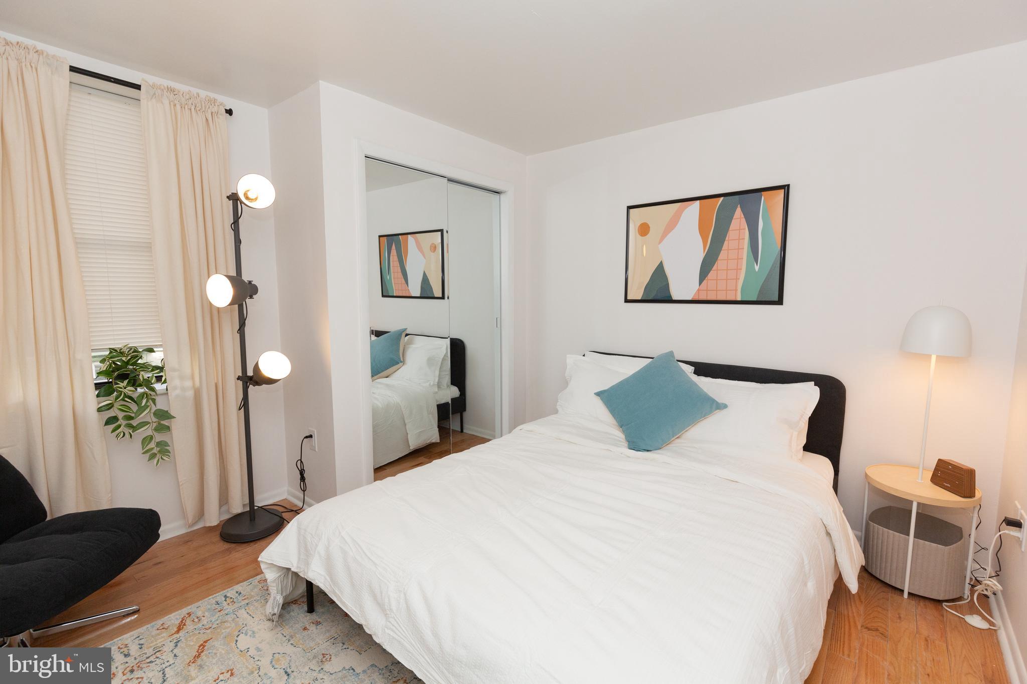 GRADUATE HOSPITAL - Residential Lease