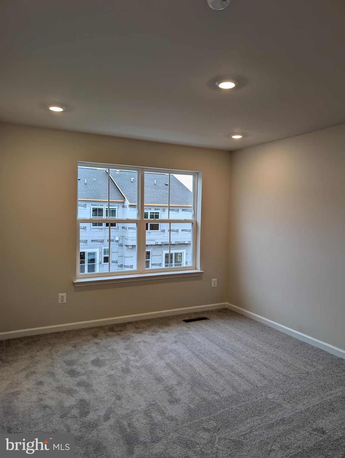 SHENANDOAH SPRINGS - Residential Lease