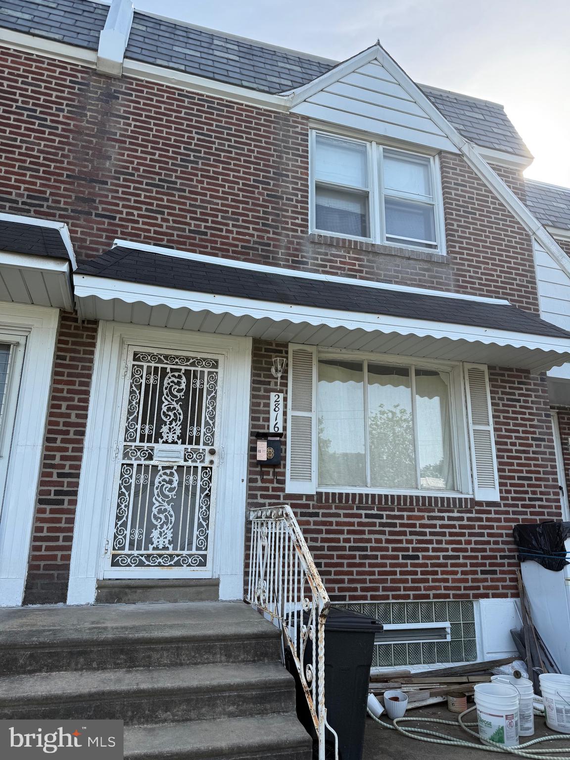 it is tenants occupied. they can move or stay before closing . only showing on Sunday.