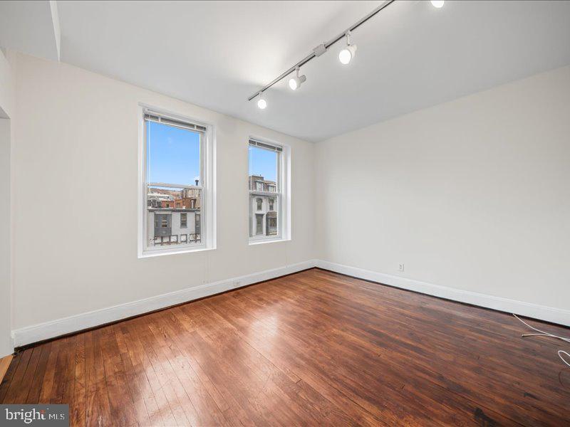 1706 U STREET NW 202