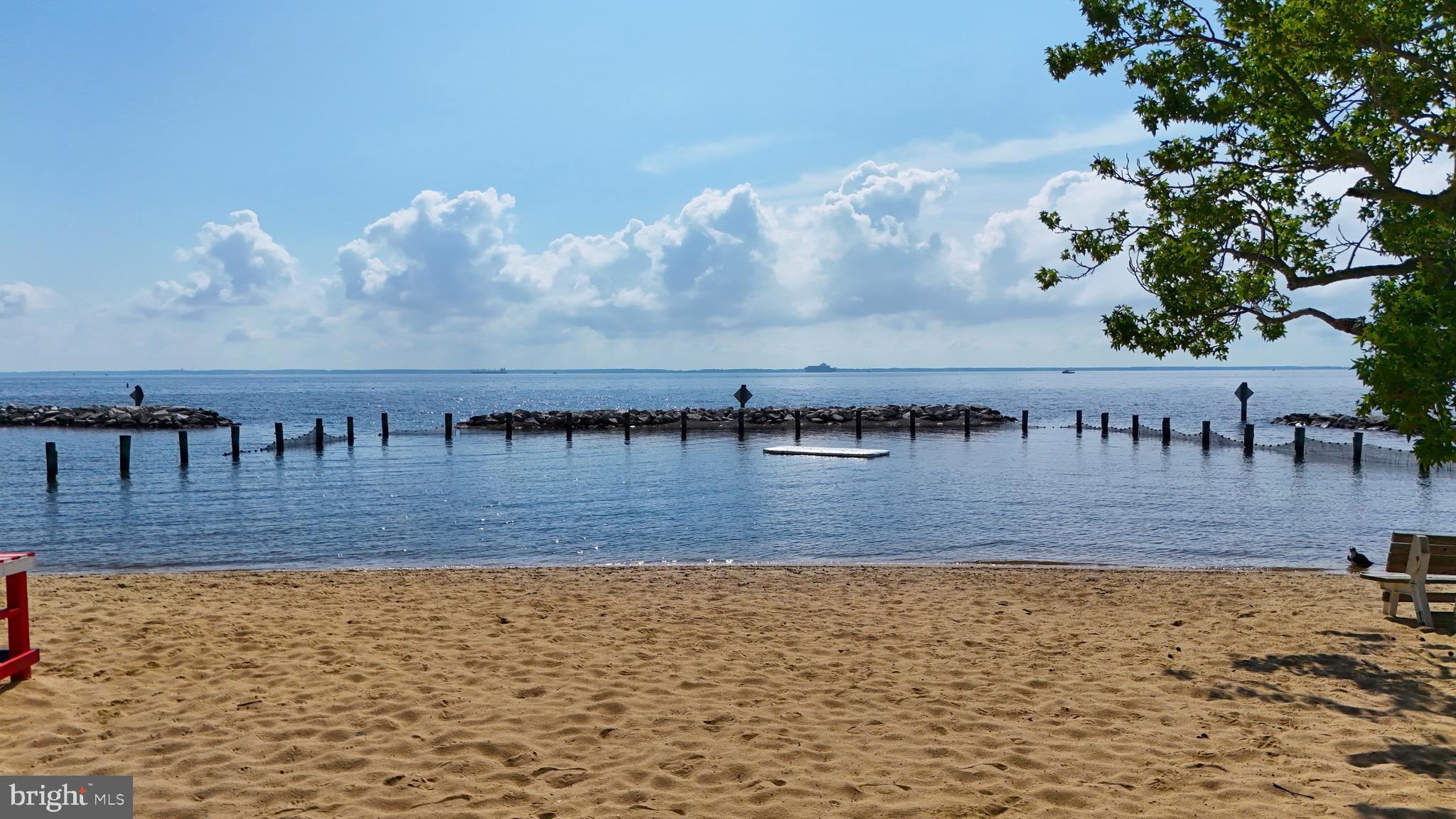 OYSTER HARBOR - Residential