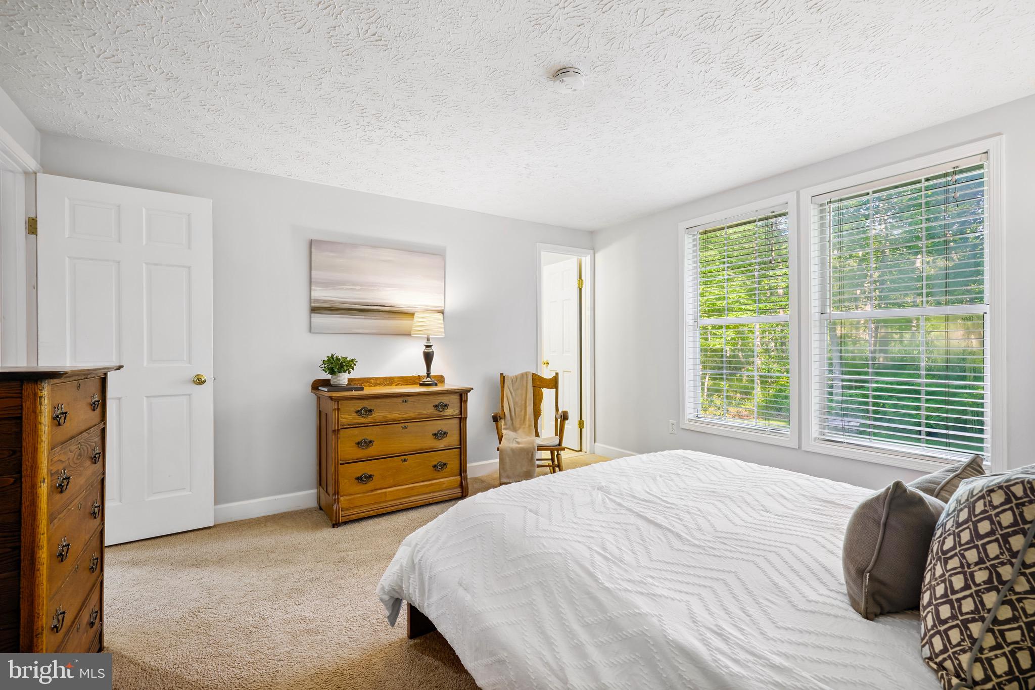 OYSTER HARBOR - Residential