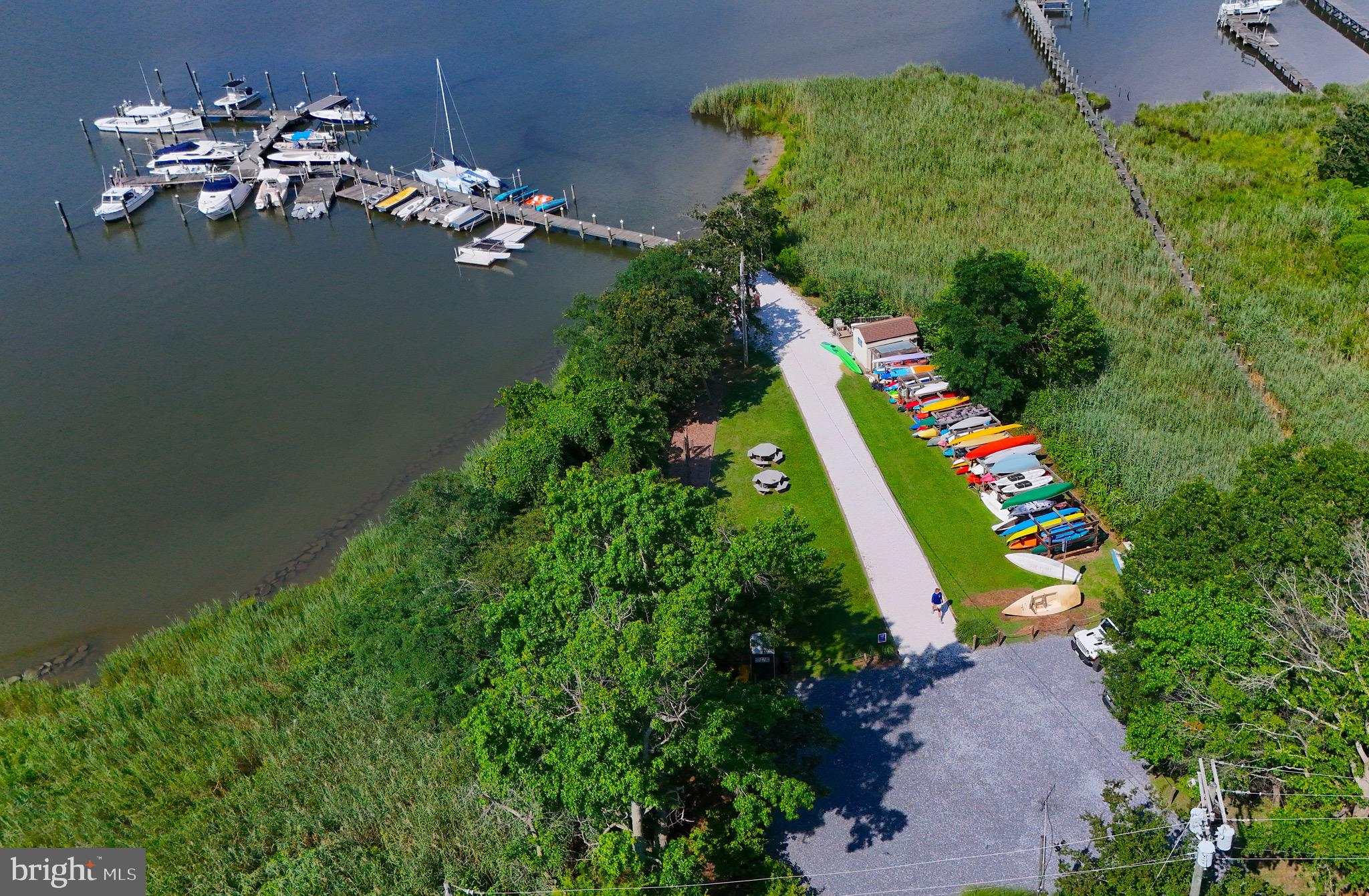 OYSTER HARBOR - Residential