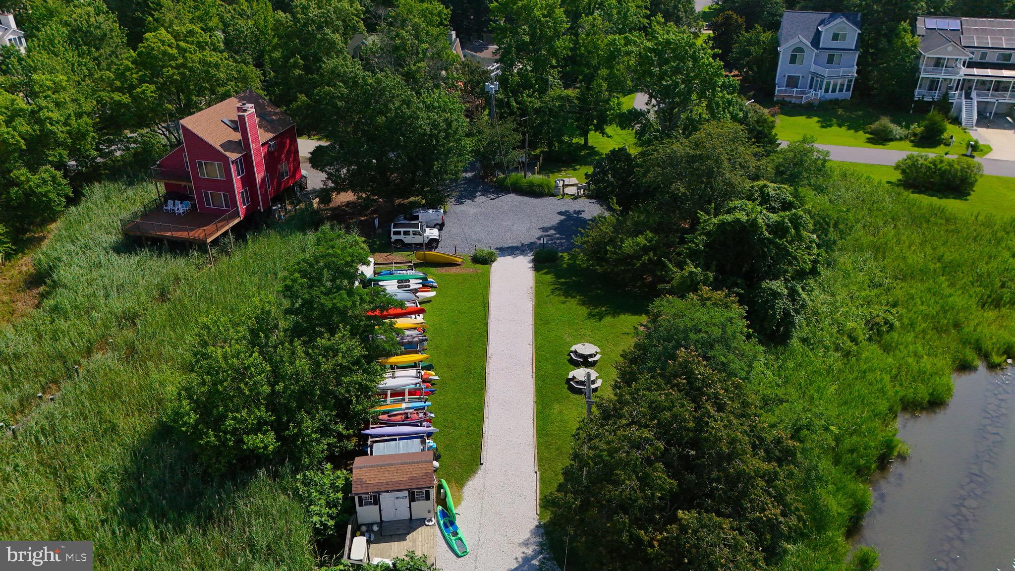 OYSTER HARBOR - Residential