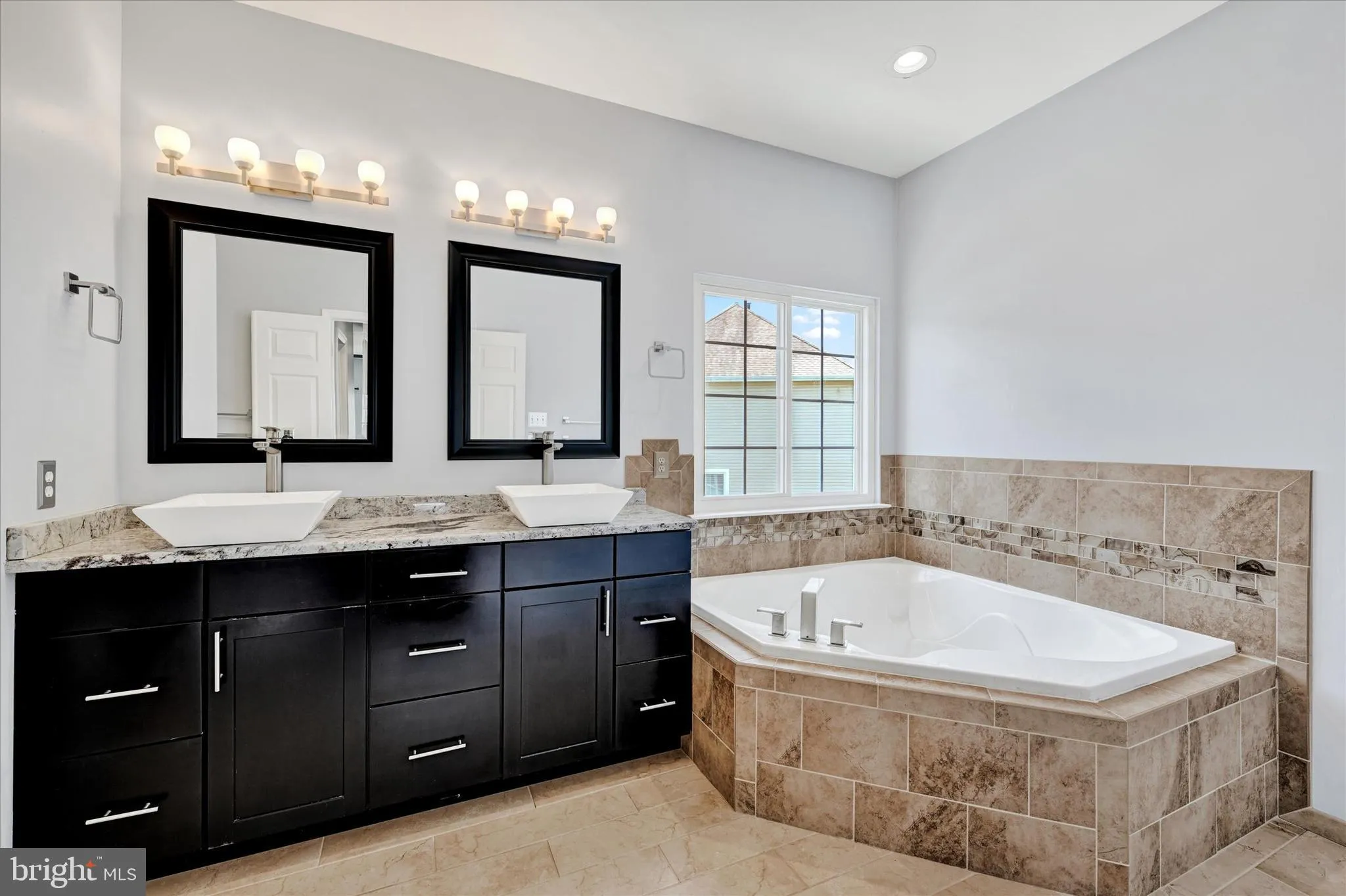 Gambrills, Maryland 21054, United States, 5 Bedrooms Bedrooms, ,4 BathroomsBathrooms,Residential,Active,49948