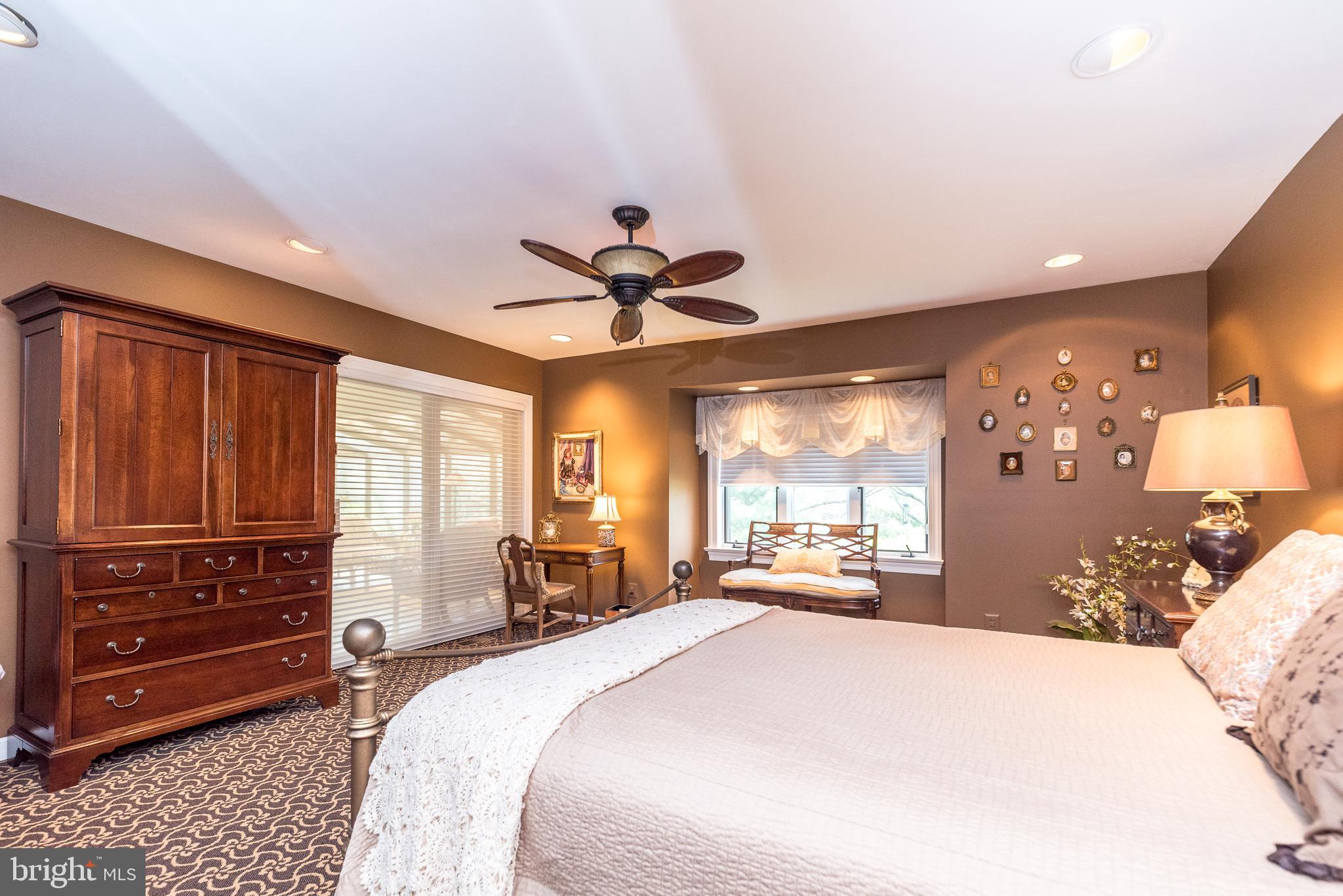 WHITPAIN FARM - Residential