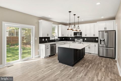 Tiny photo for 584 Park Road, SEVERNA PARK, MD 21146 (MLS # MDAA2131862)