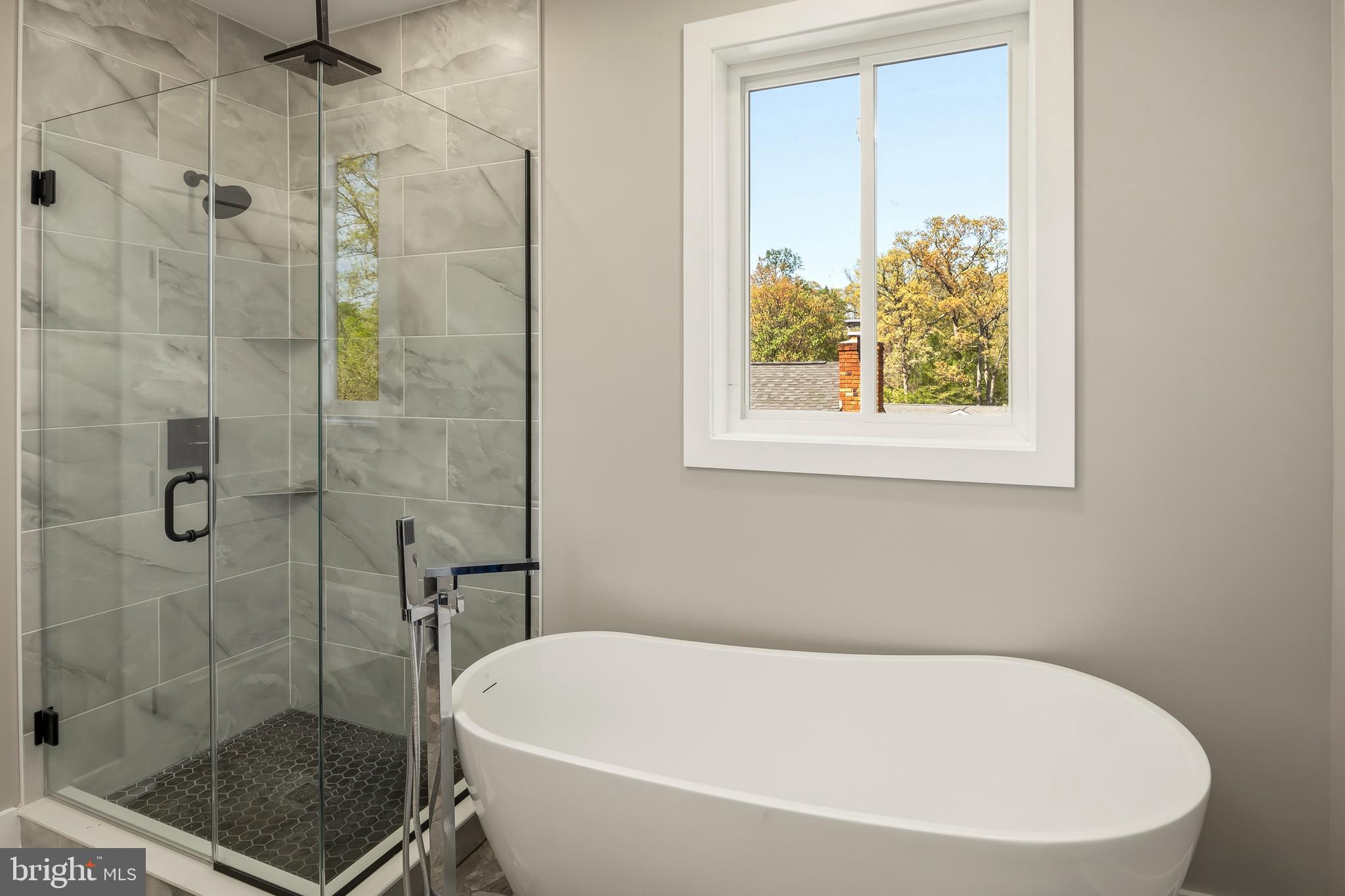 CARROLLTON MANOR - Residential