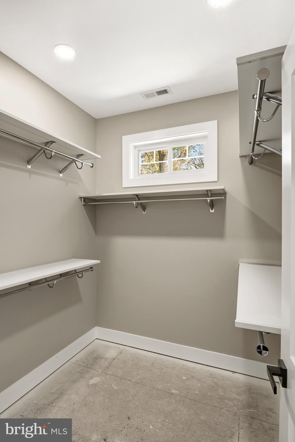 CARROLLTON MANOR - Residential