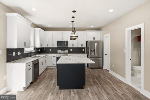 Tiny photo for 584 Park Road, SEVERNA PARK, MD 21146 (MLS # MDAA2131862)