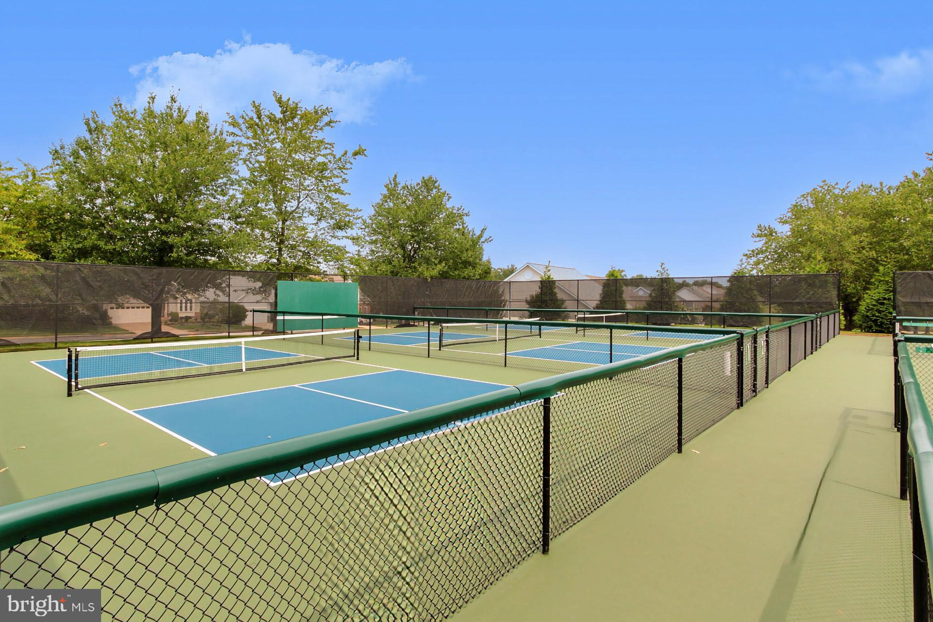 HERITAGE HUNT - Residential