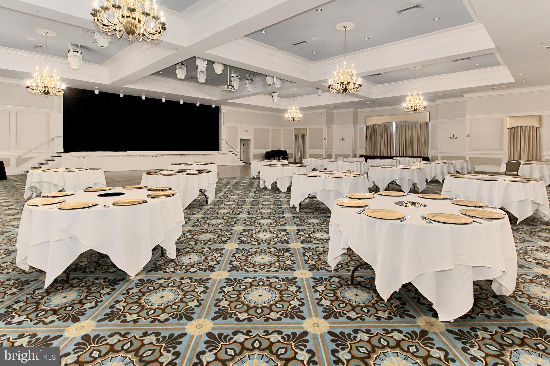 HERITAGE HUNT - Residential