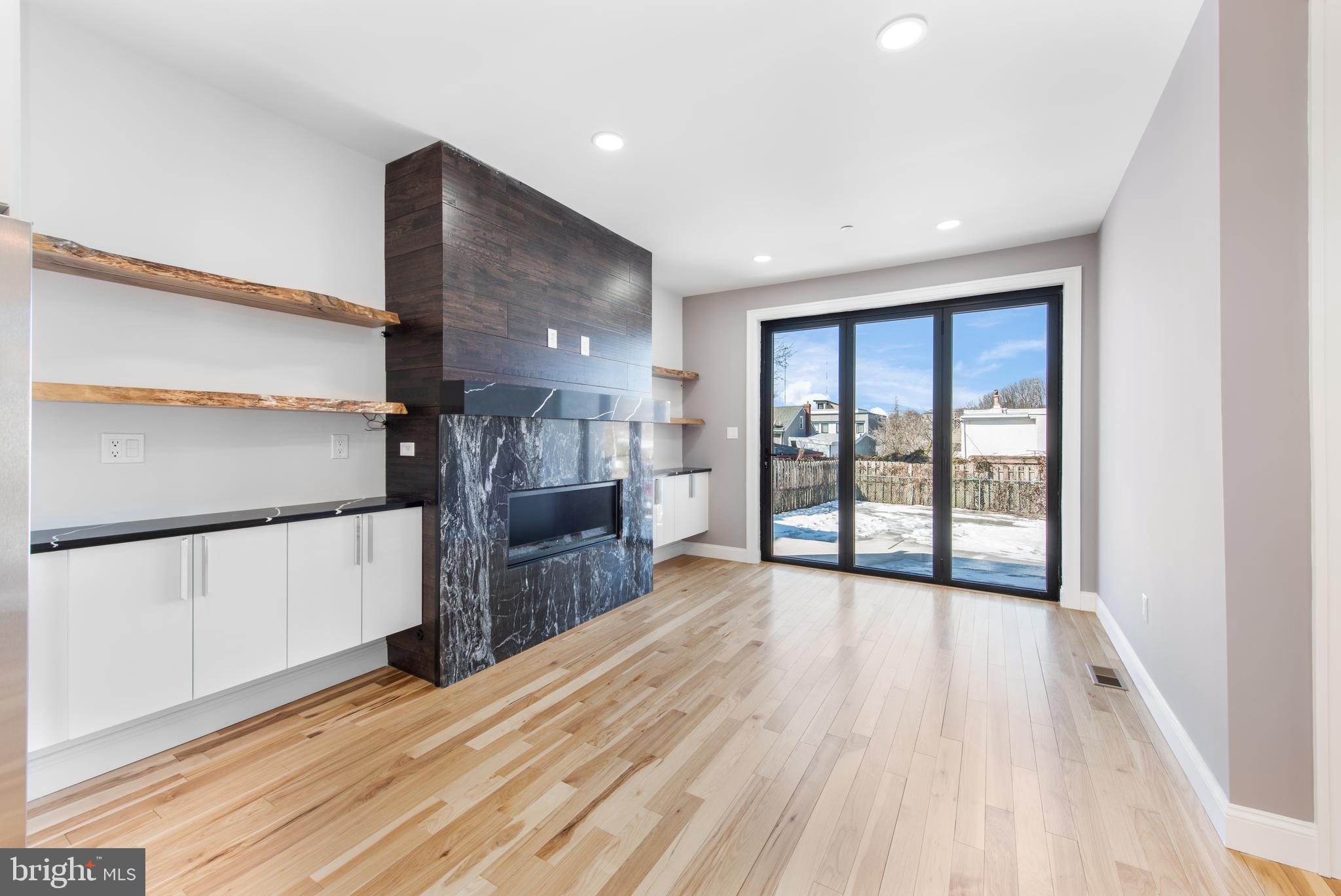 MANAYUNK - Residential