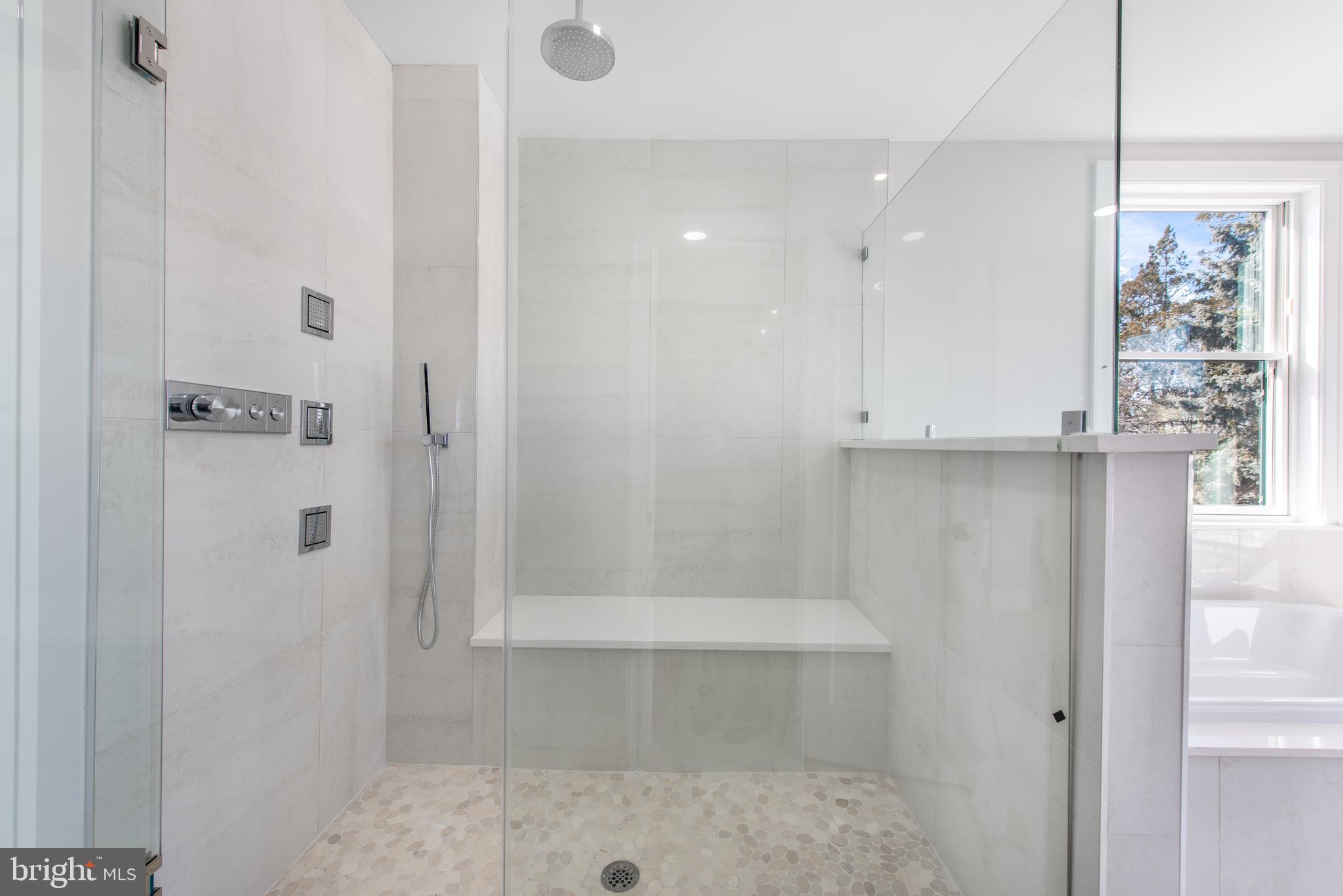 MANAYUNK - Residential