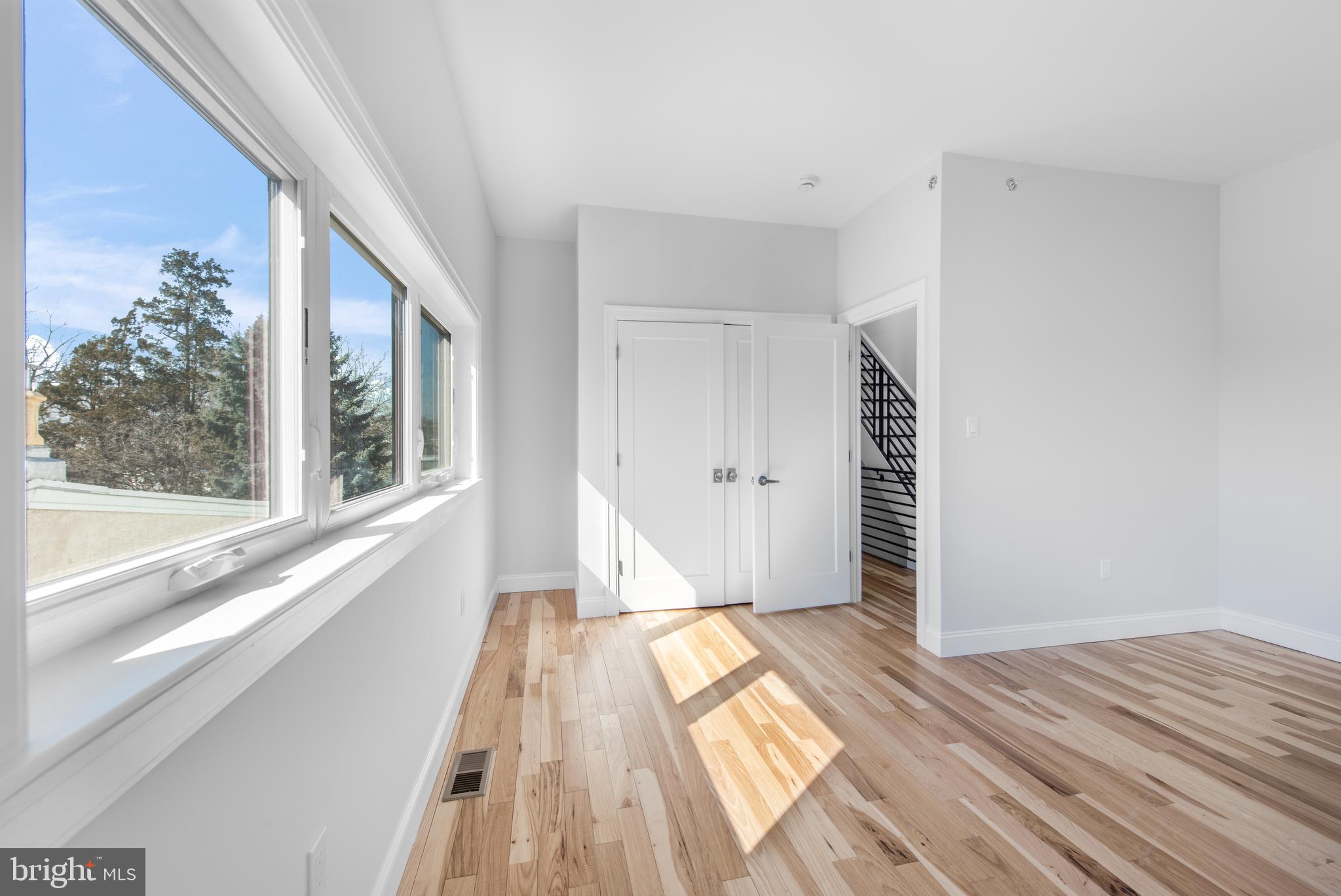 MANAYUNK - Residential