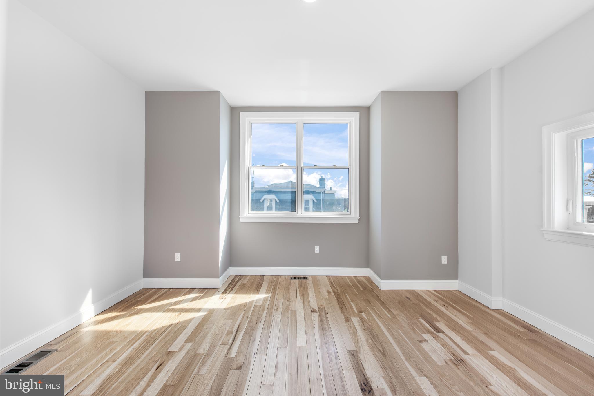 MANAYUNK - Residential