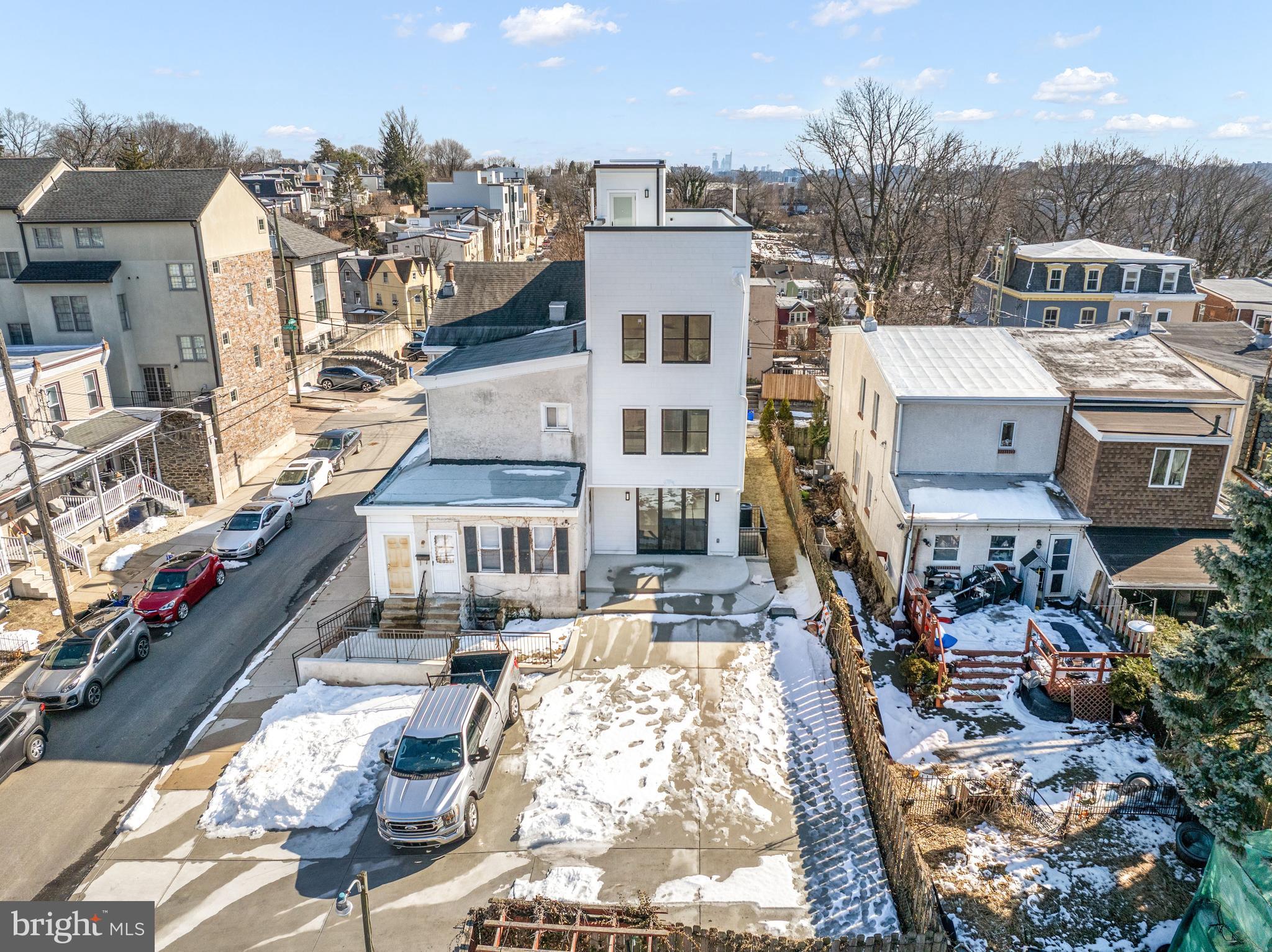 MANAYUNK - Residential