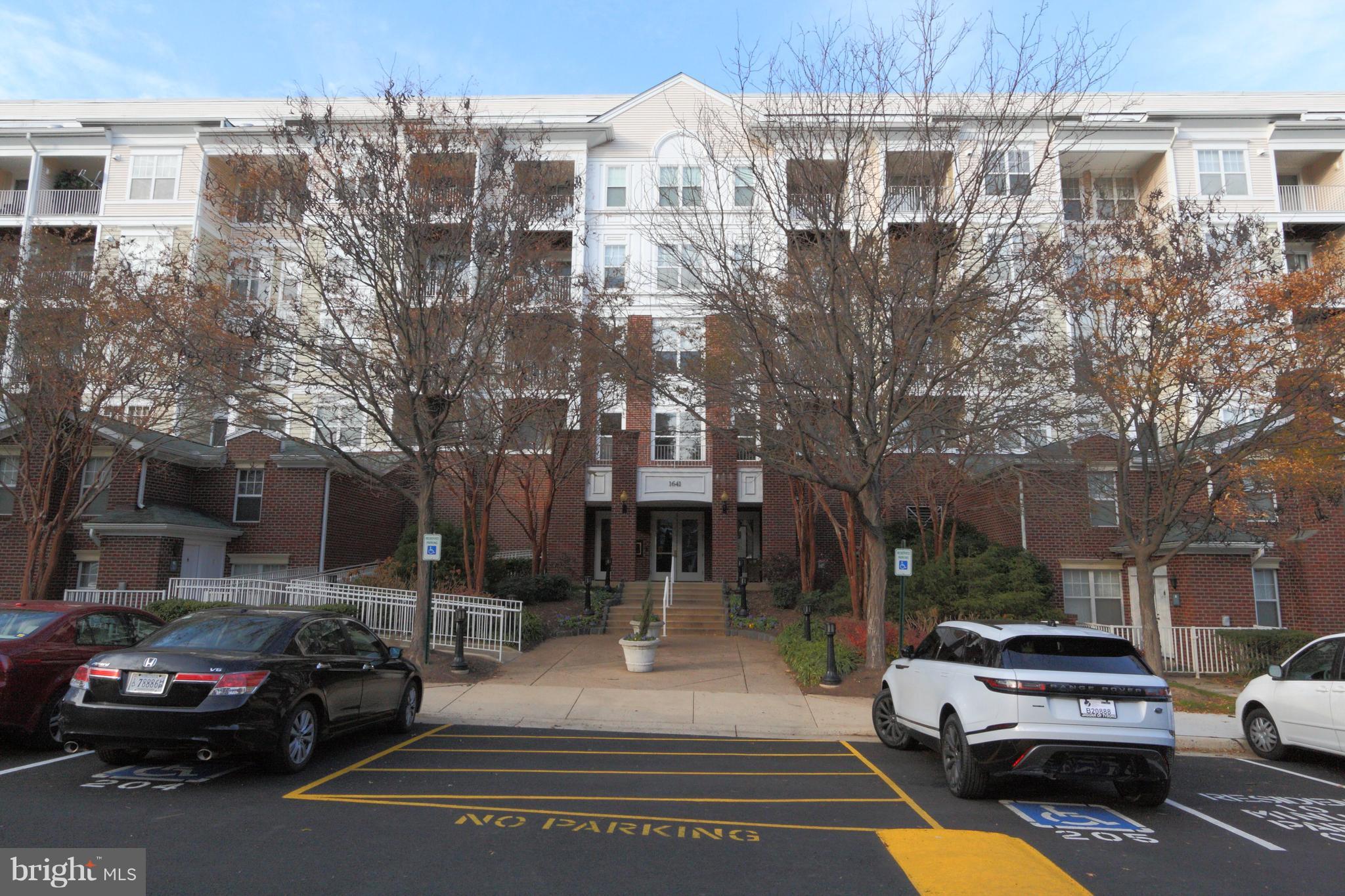 LILLIAN COURT AT TYSONS - Residential Lease