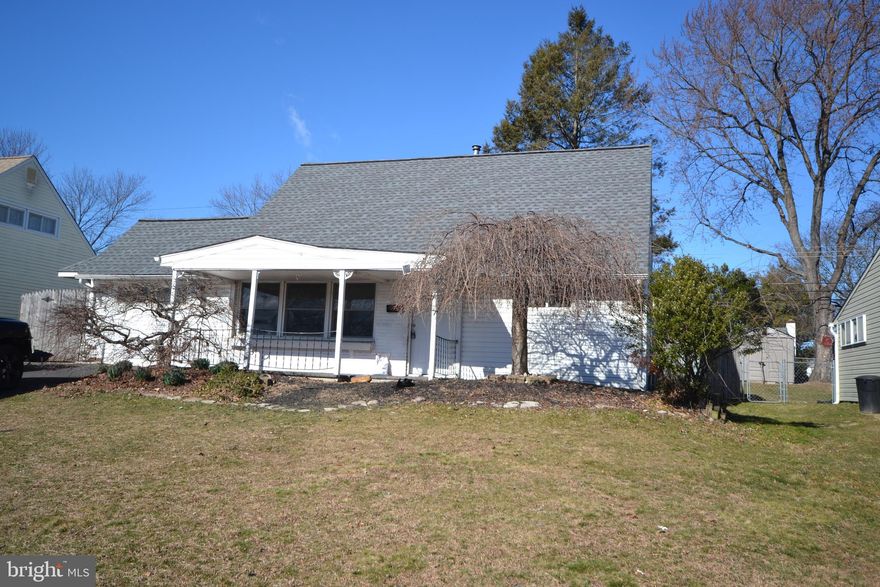 Large jubilee in the endearing Violet wood community of Levittown. This 5 bedroom 2 bath charmer is one of the largest in the neighborhood and offers a welcoming front porch, a light-filled living room that leads you to the kitchen/dining area offering oak cabinets, microwave, dishwasher and island, the laundry room and garage are conveniently located off the kitchen. The bedrooms are spacious with ample closet space, there are some replacement windows t/o.  Highlights of this property include an expansive backyard and many recent upgrades including  new roof (2023), new HVAC (2022), new hot water heater (2024), new driveway, sidewalks, sewer line (2023), new front door, refrigerator and stove.  Some cosmetic work still needed but this home boasts great value and awaits it's lucky new owner(s).