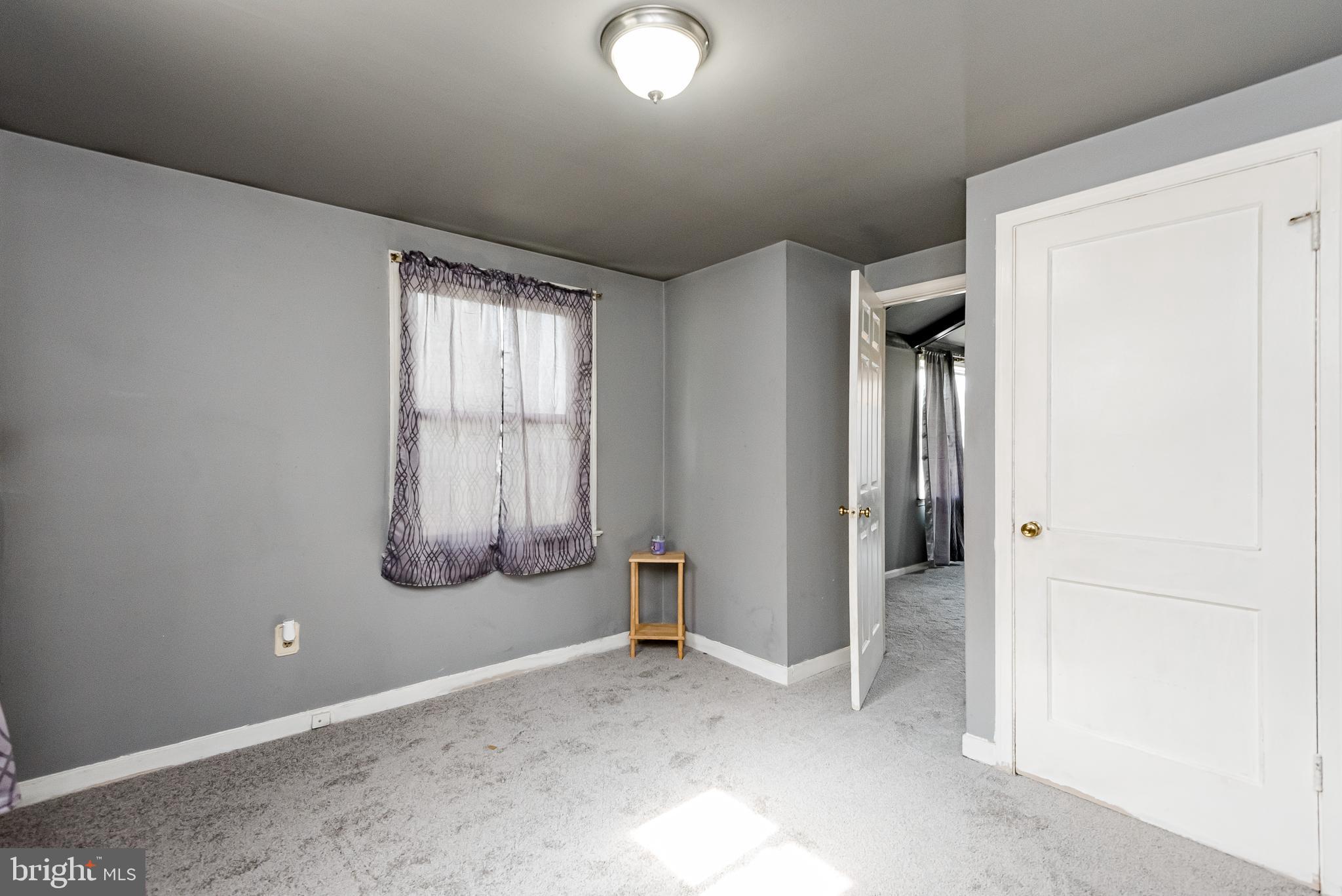 KERBY HILL - Residential