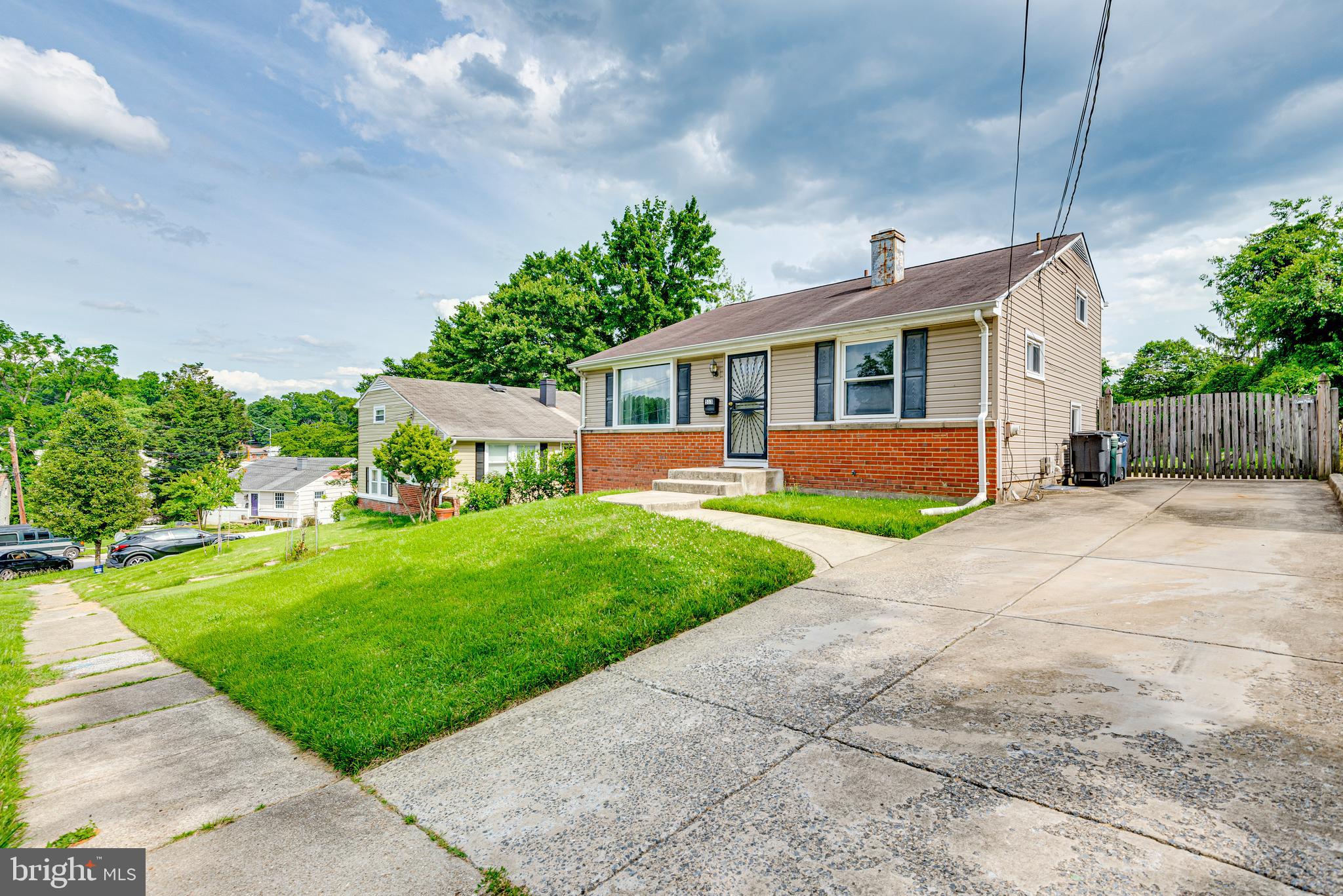 KERBY HILL - Residential