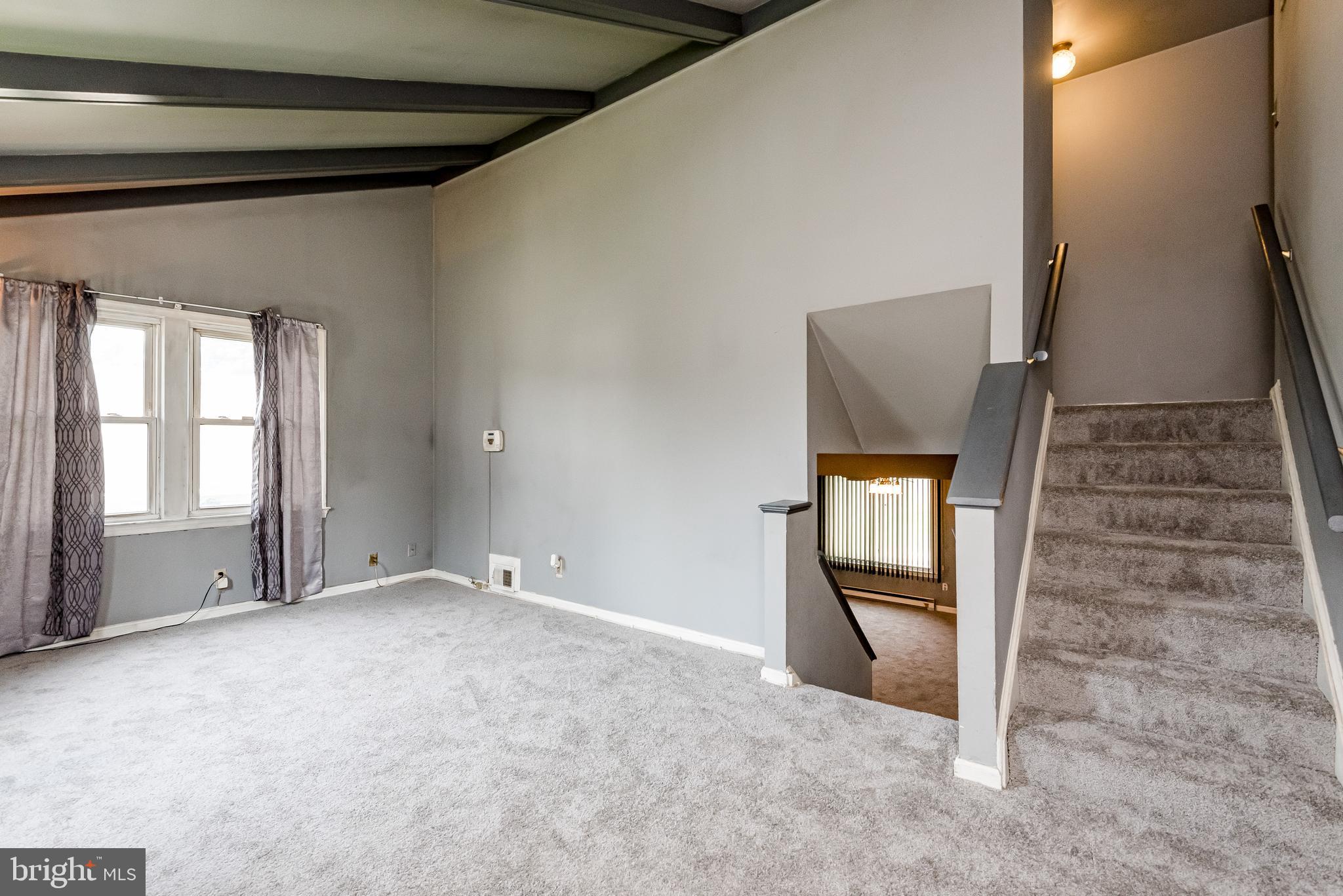 KERBY HILL - Residential