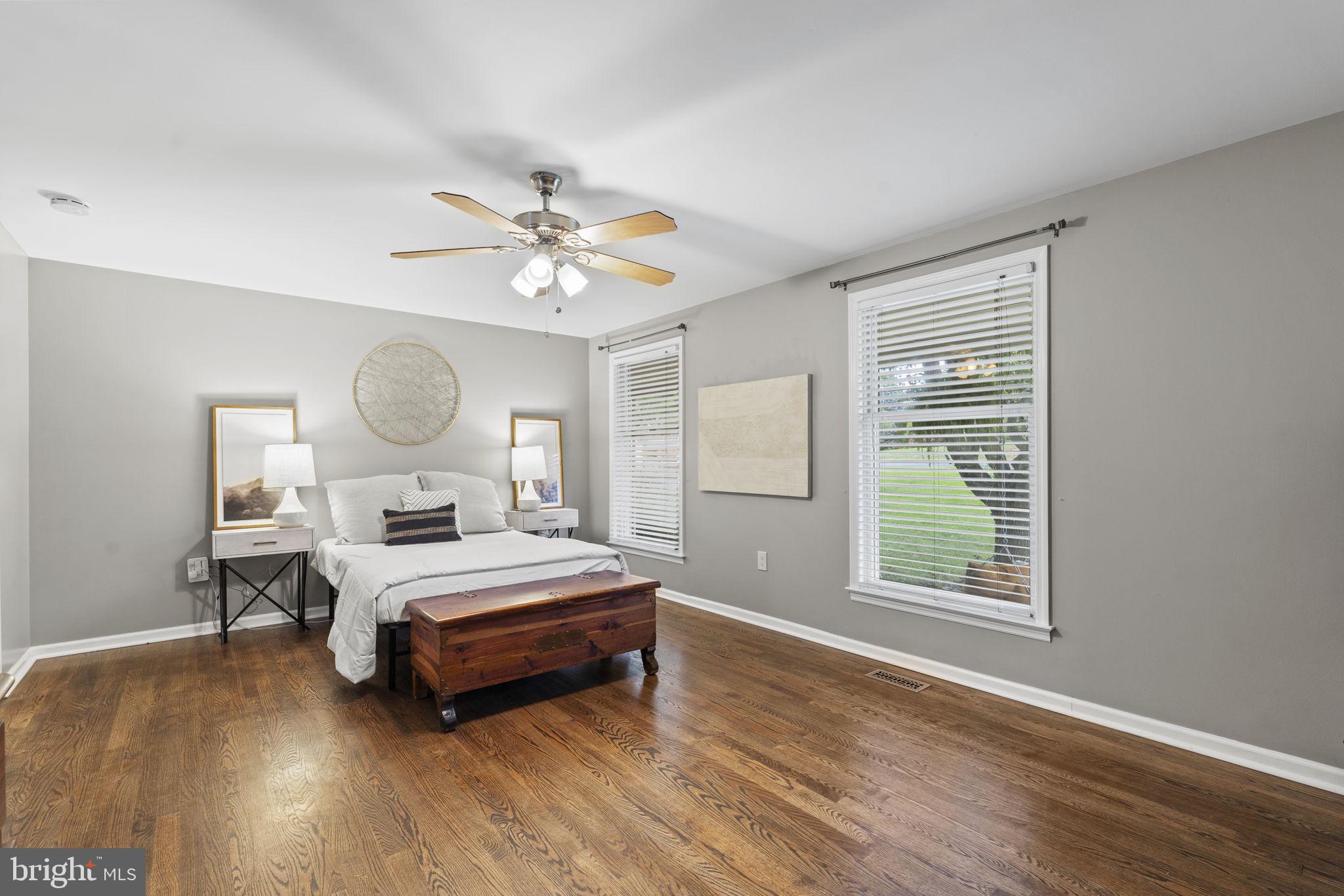 SPRING VALLEY - Residential