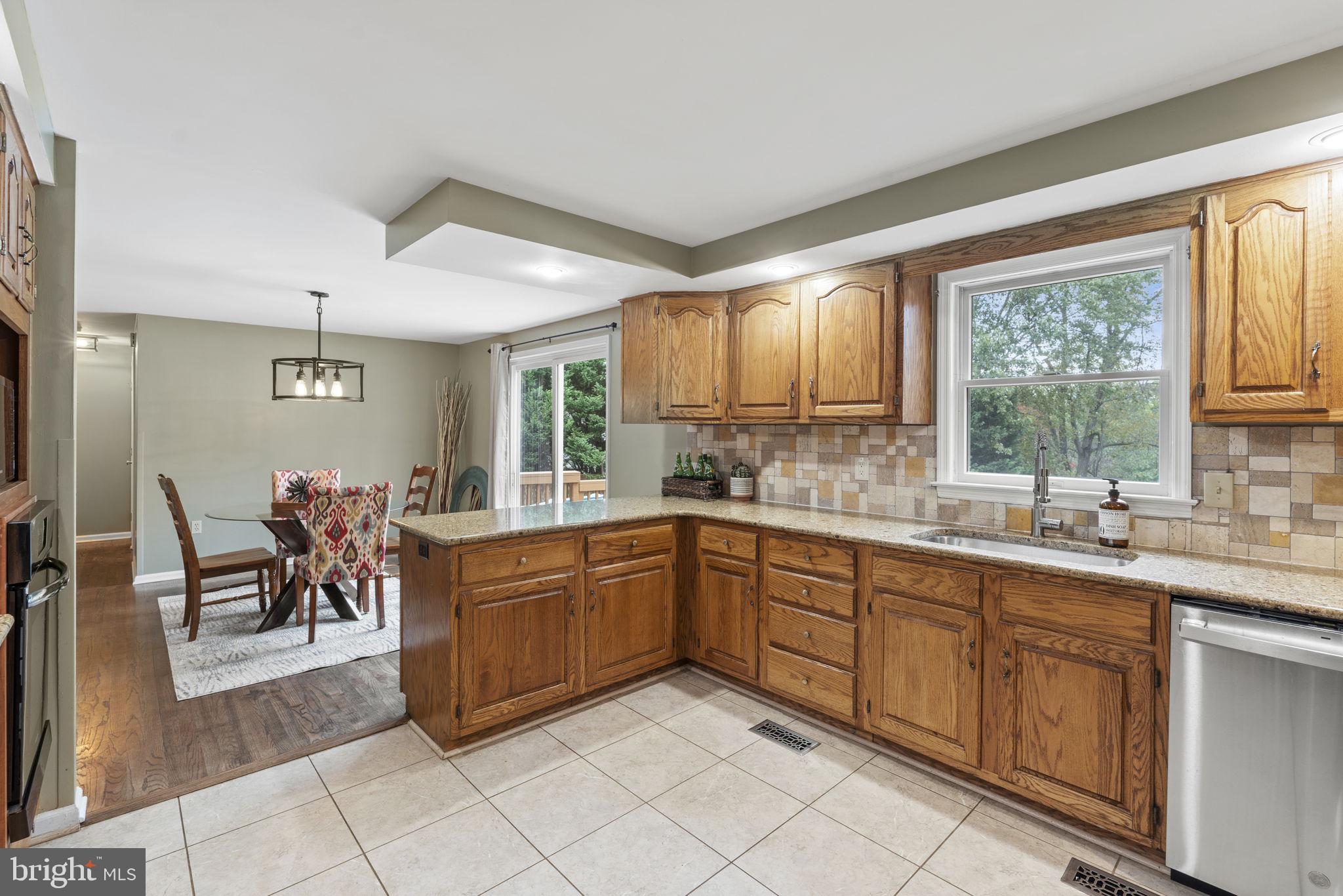 SPRING VALLEY - Residential