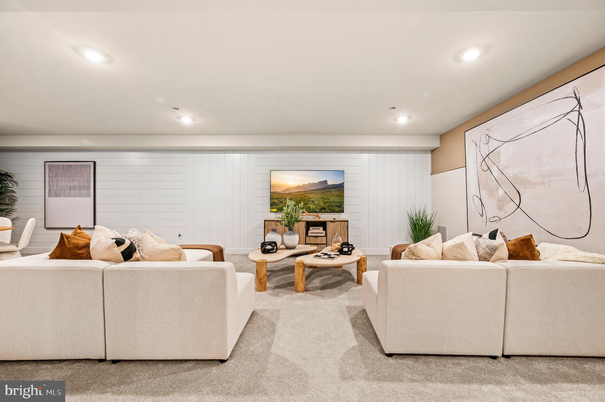 FARM VIEW - Residential