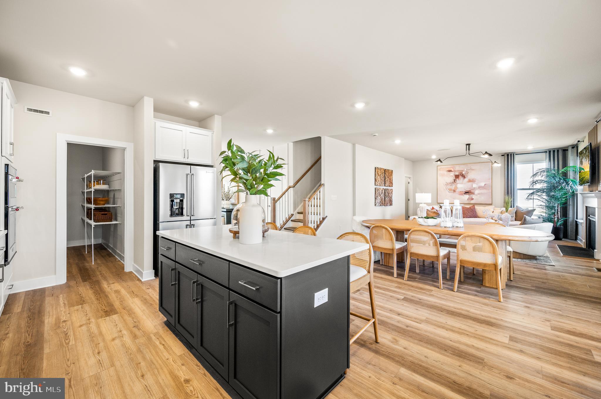 FARM VIEW - Residential