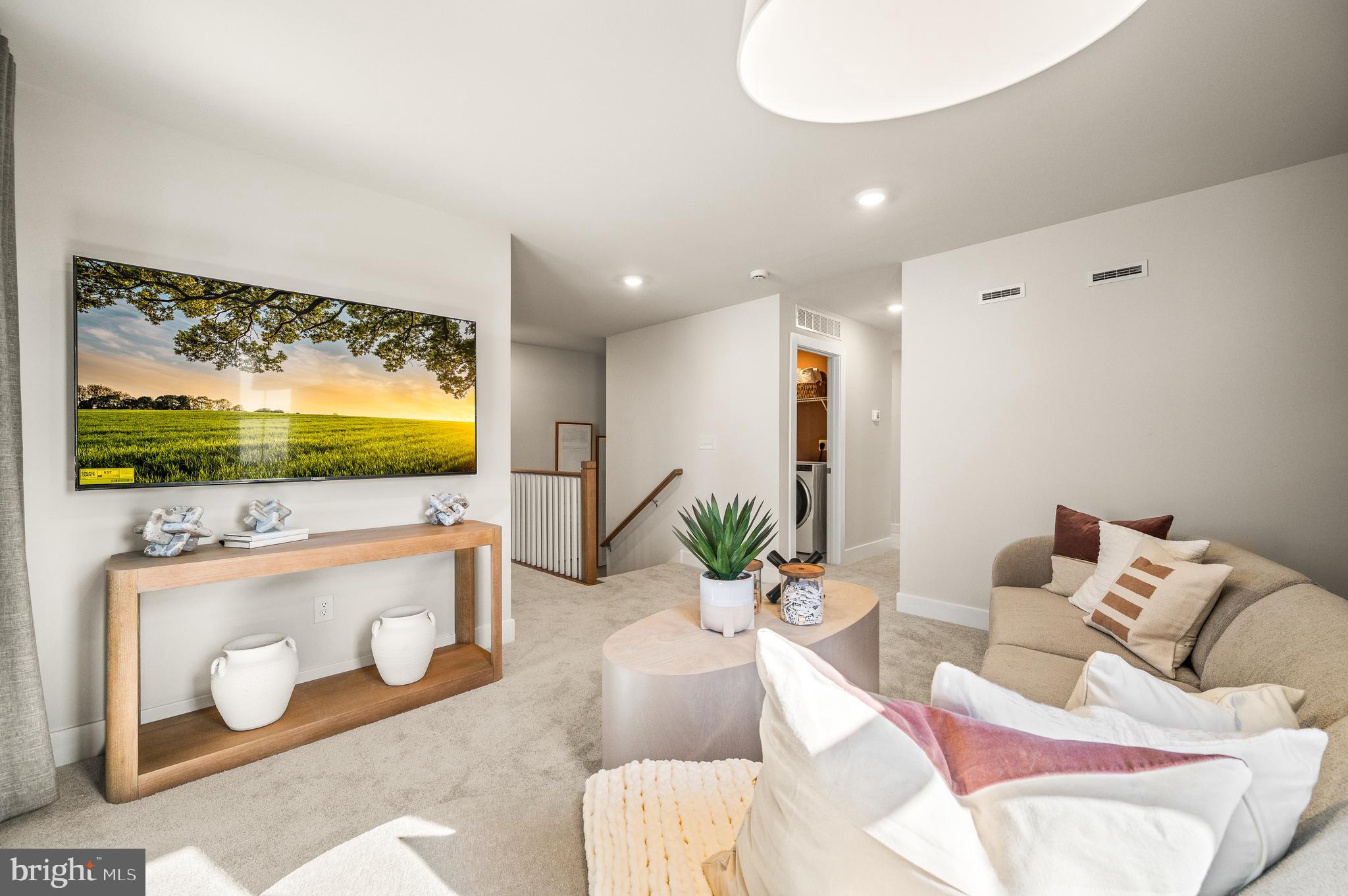 FARM VIEW - Residential