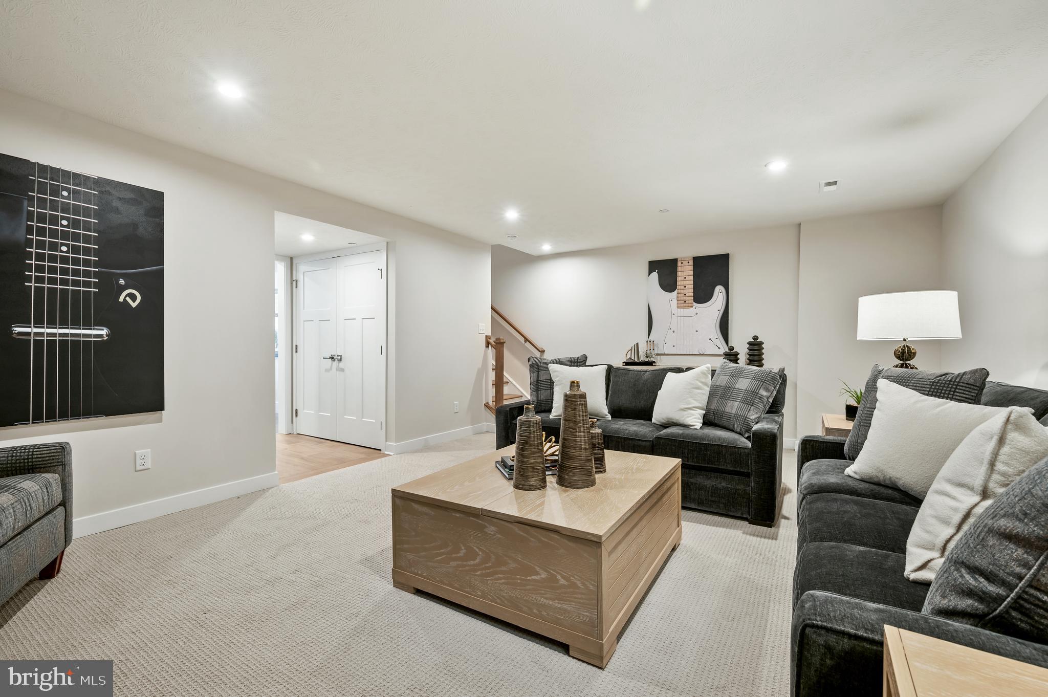 STEPHENS CROSSING - Residential