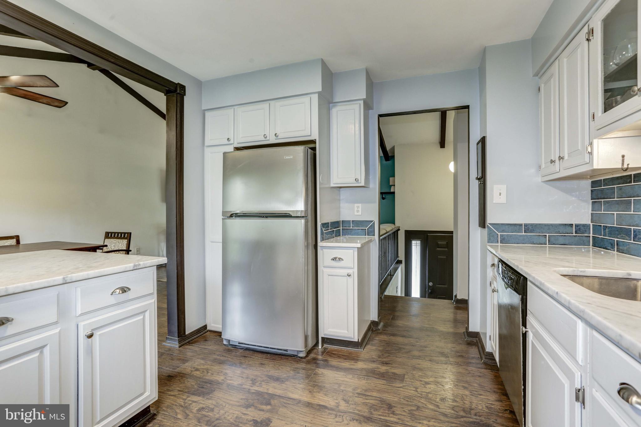 VILLAGE OF OAKLAND MILLS - Residential