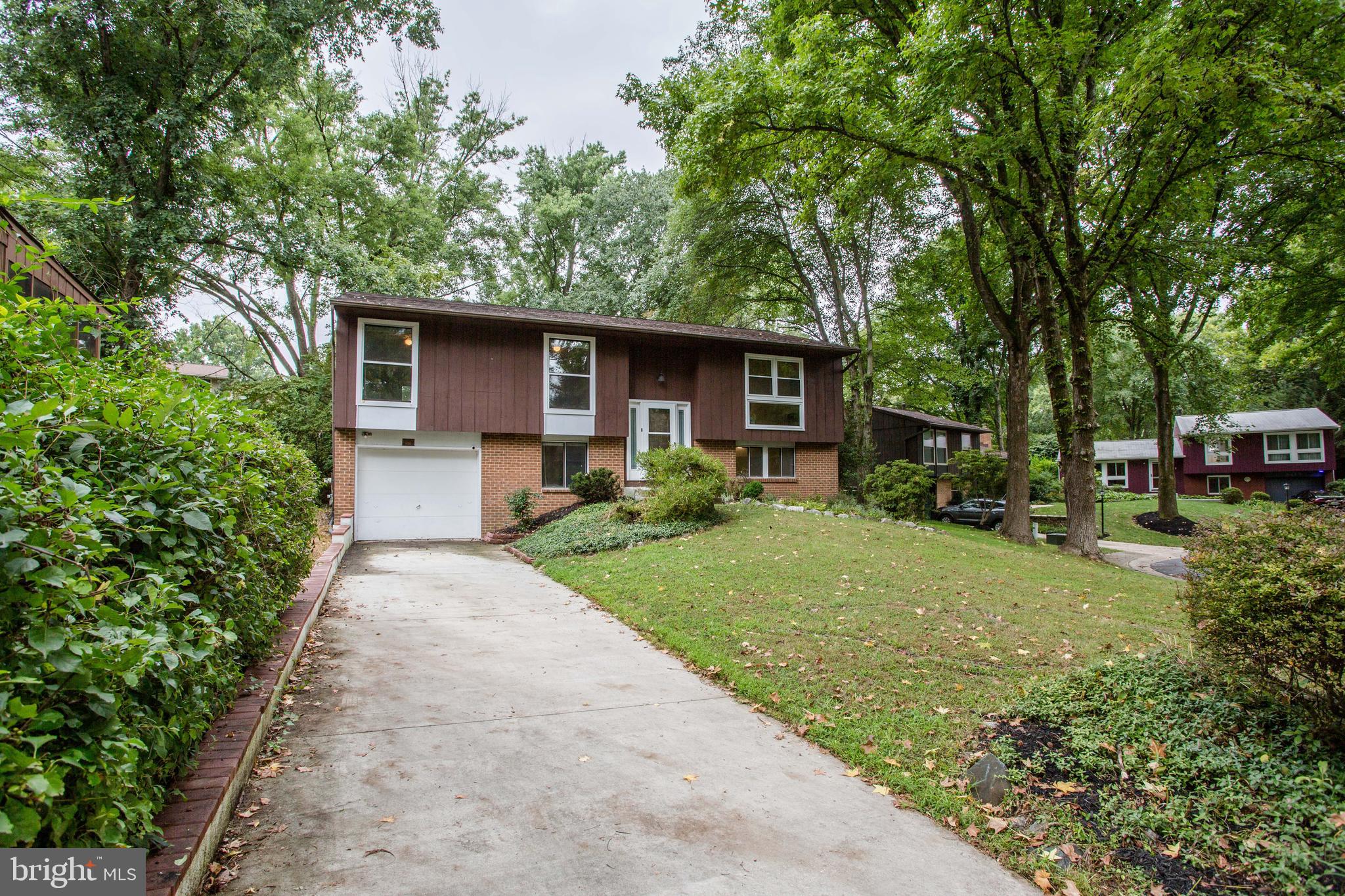 VILLAGE OF OAKLAND MILLS - Residential