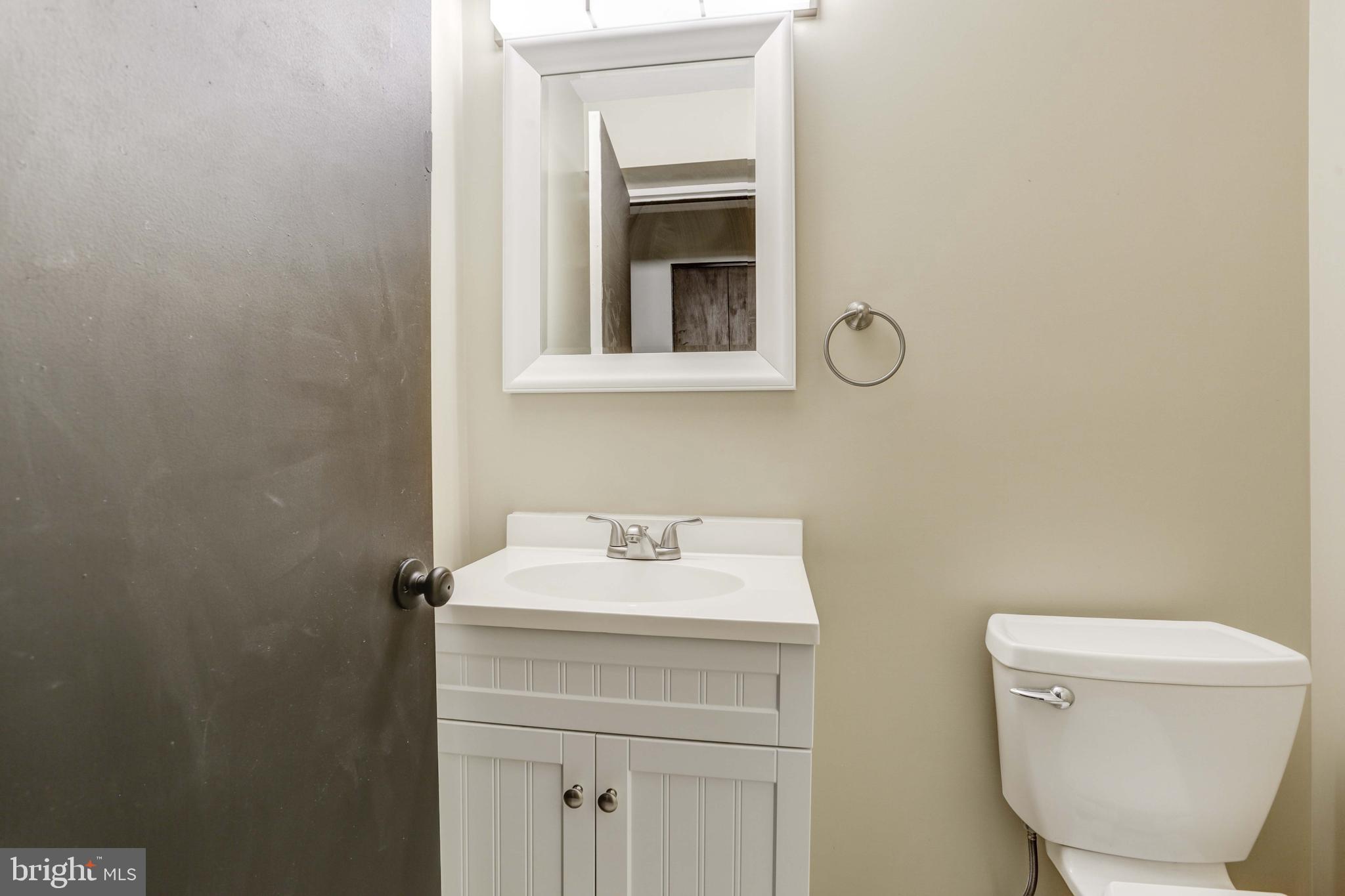 VILLAGE OF OAKLAND MILLS - Residential