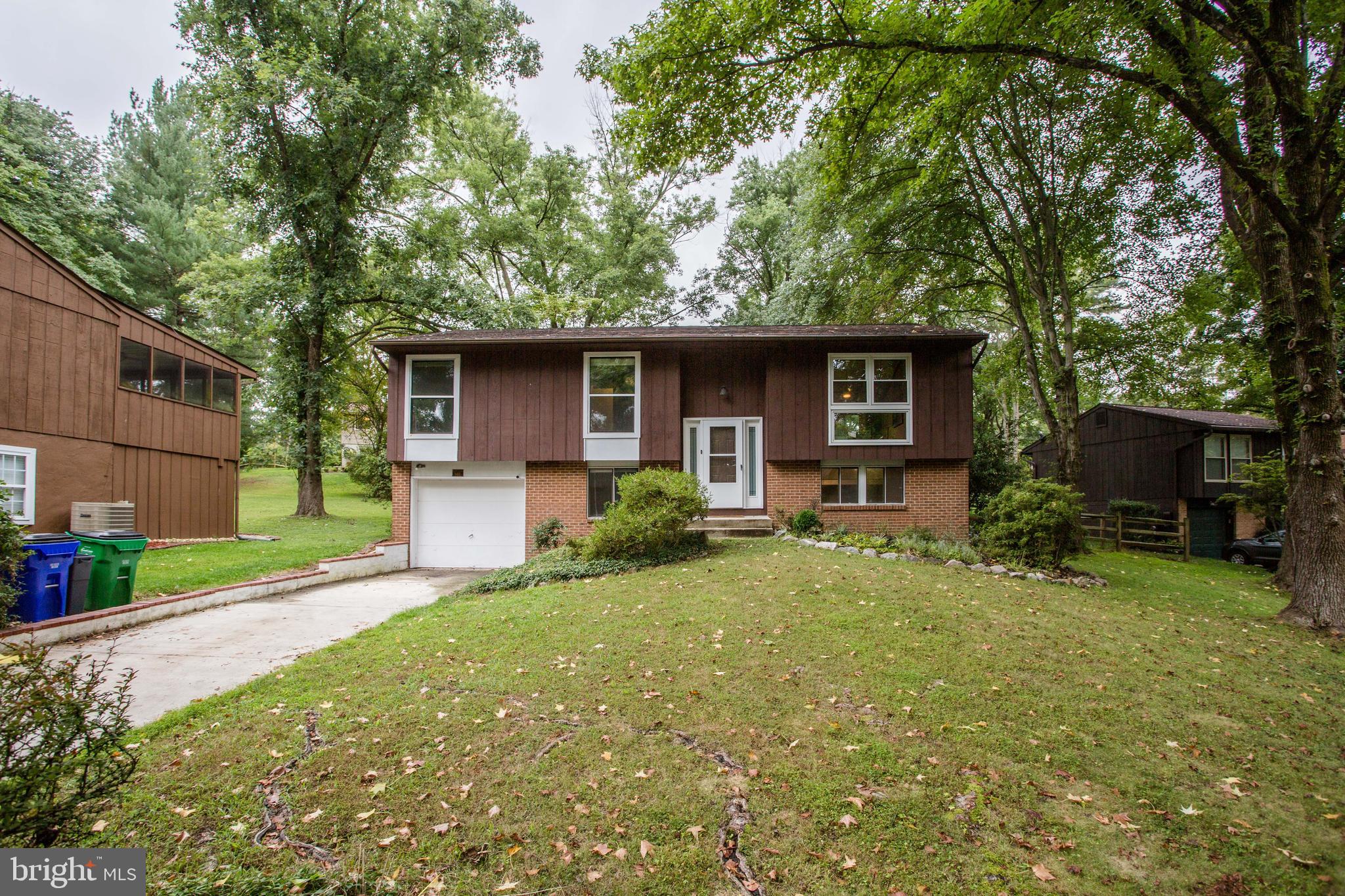 VILLAGE OF OAKLAND MILLS - Residential