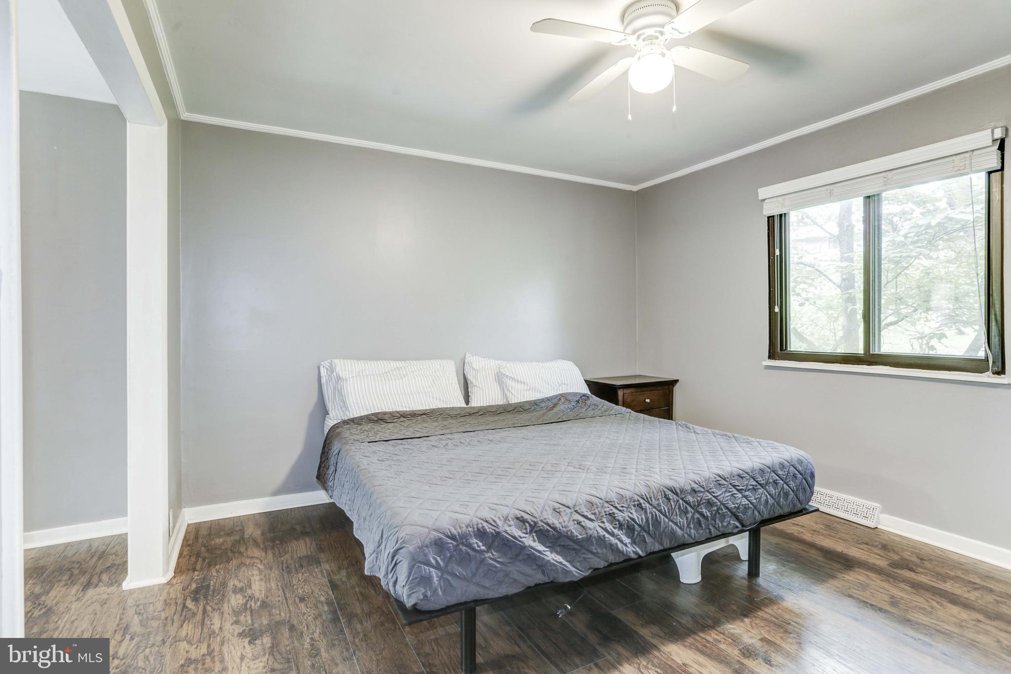 VILLAGE OF OAKLAND MILLS - Residential