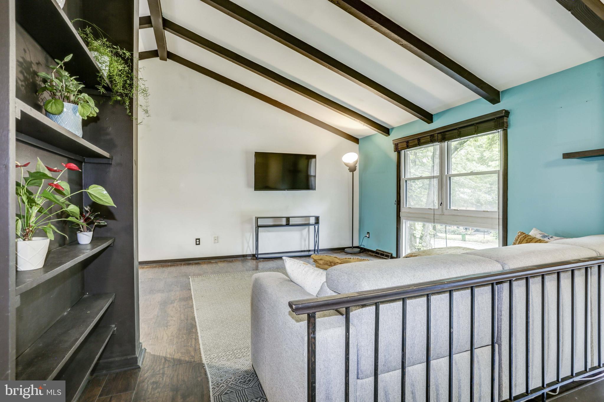 VILLAGE OF OAKLAND MILLS - Residential