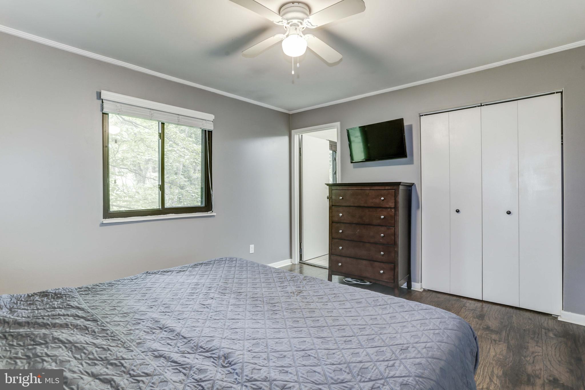 VILLAGE OF OAKLAND MILLS - Residential