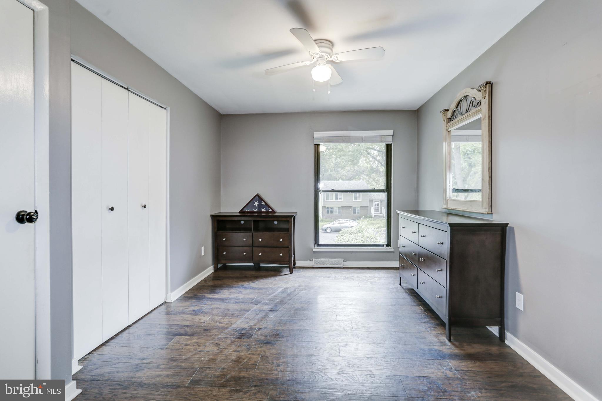 VILLAGE OF OAKLAND MILLS - Residential