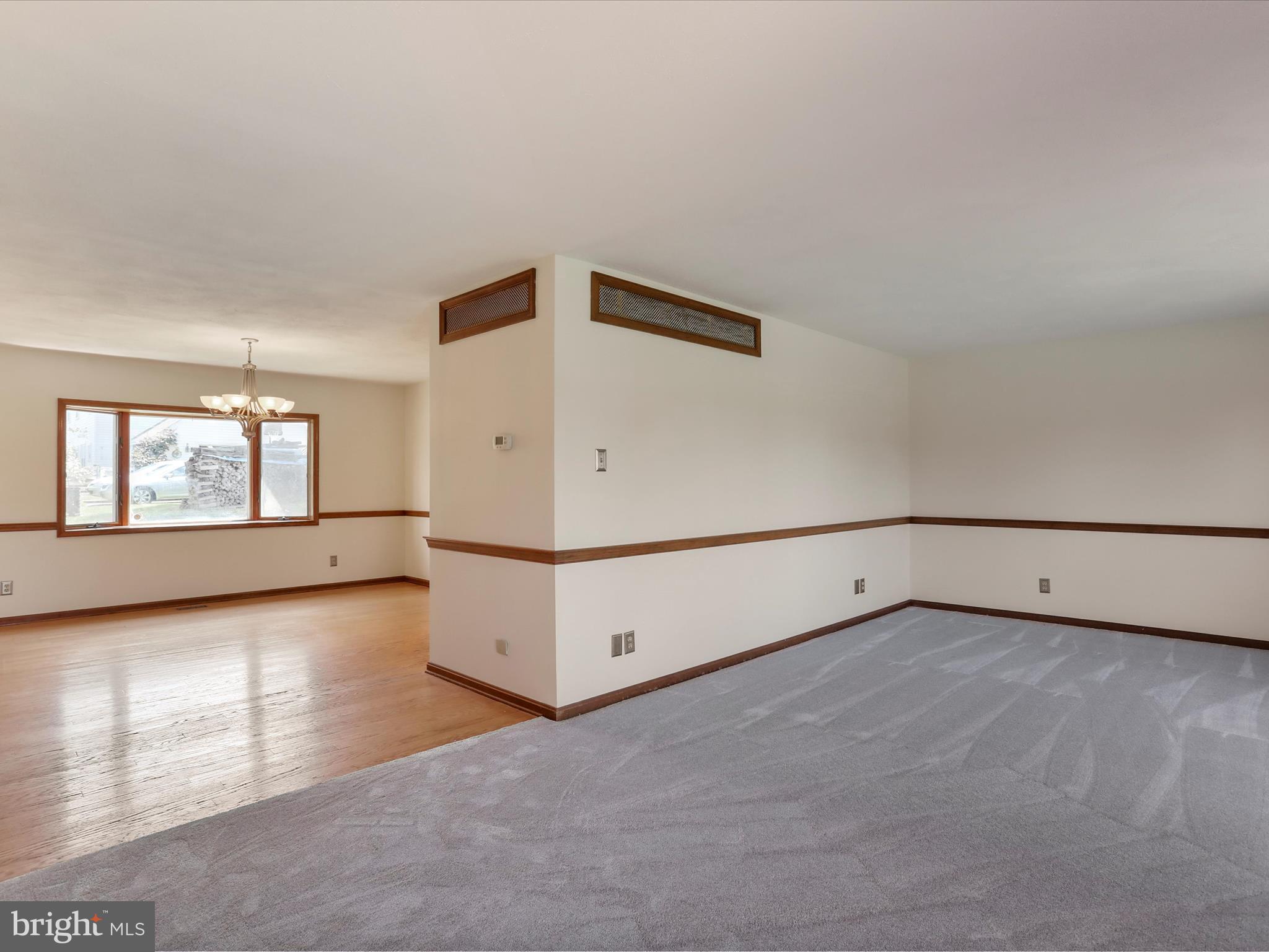 CLOVERDALE HEIGHTS - Residential Lease