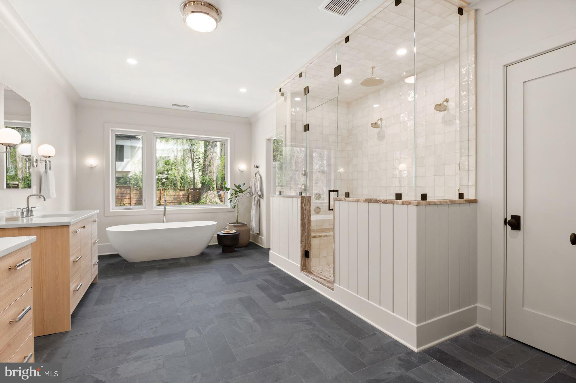 WOODLAND ACRES - Residential