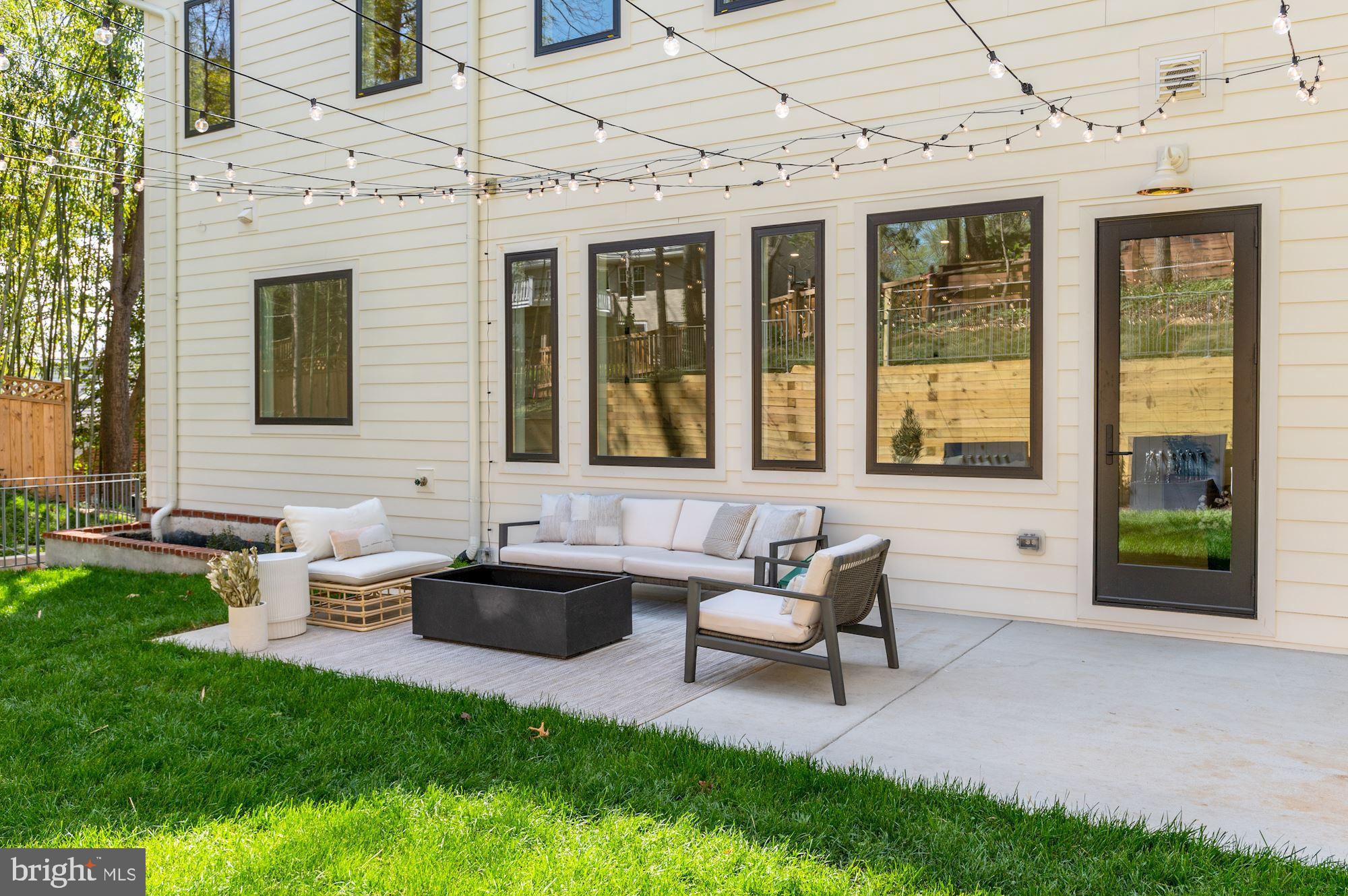 WOODLAND ACRES - Residential