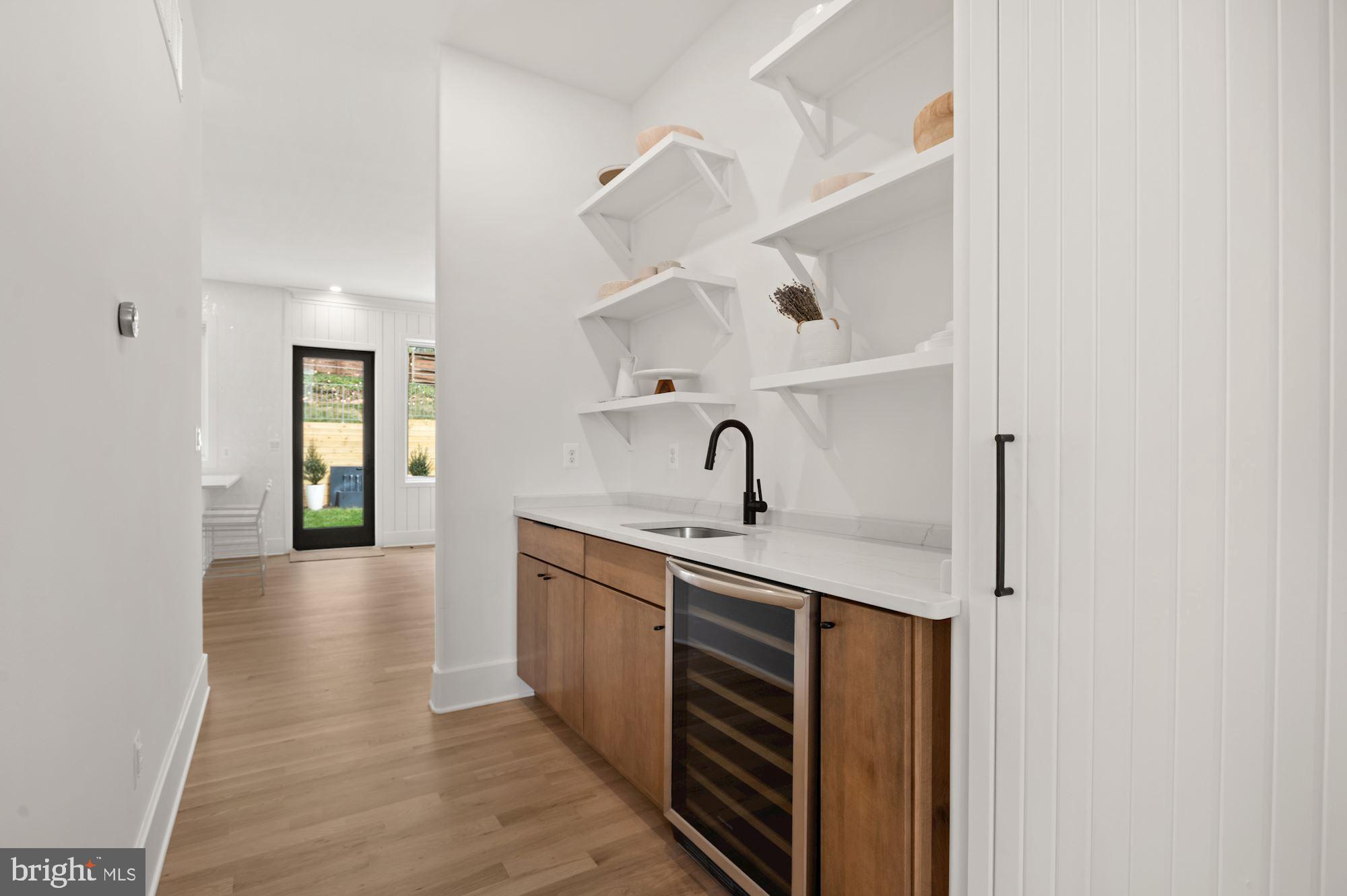 WOODLAND ACRES - Residential