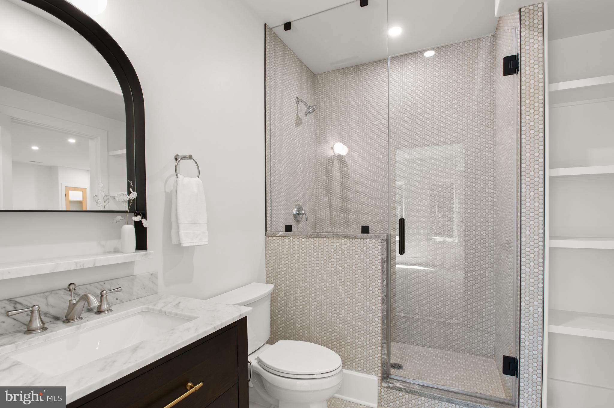 WOODLAND ACRES - Residential