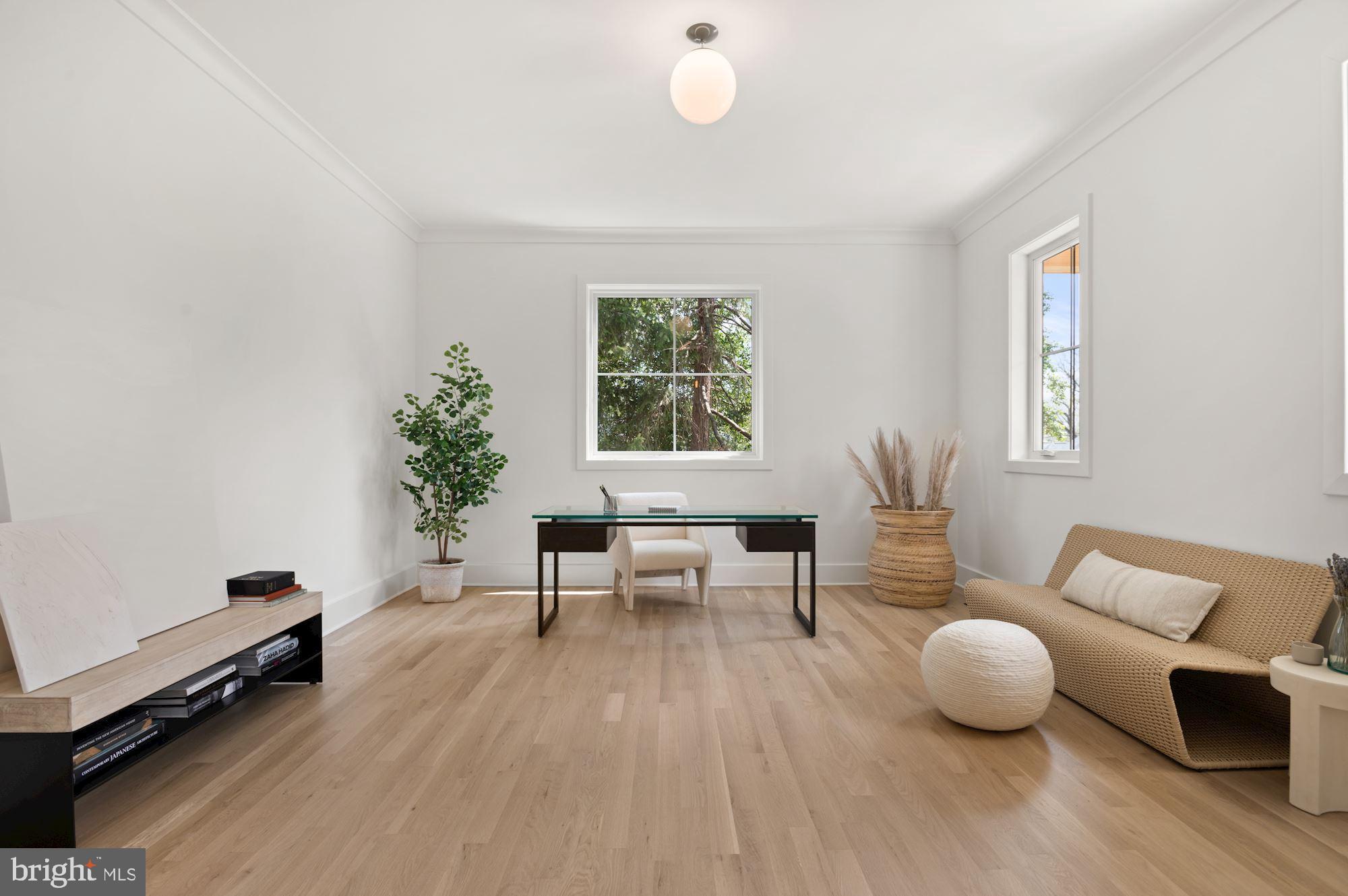 WOODLAND ACRES - Residential