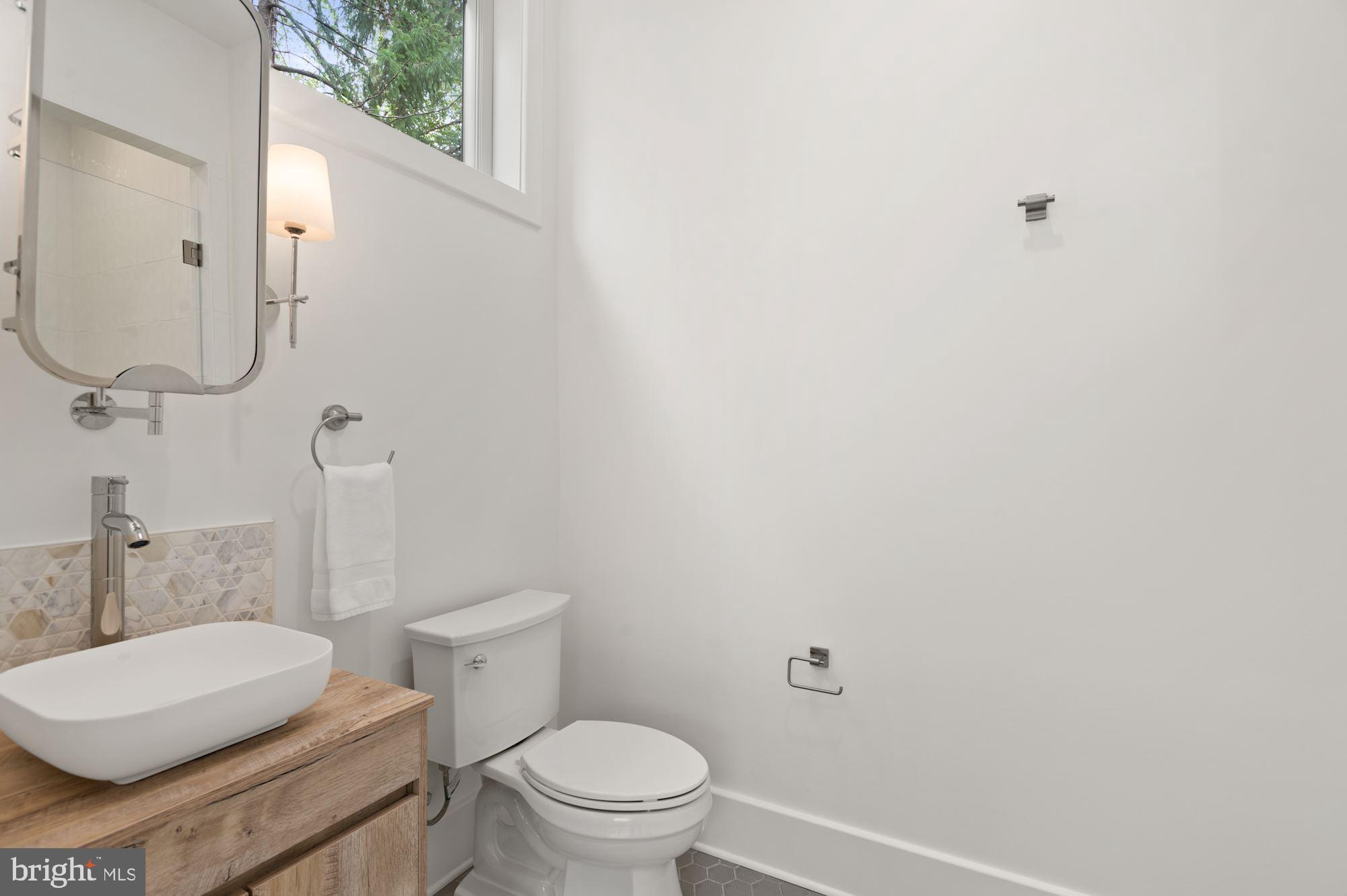 WOODLAND ACRES - Residential